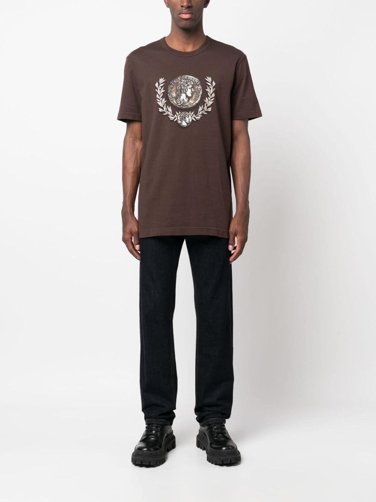 Tシャツ・カットソー DOLCE & GABBANA Men T-shirt Brown G8SE3TFU7EN M0672 Cotton T-shirt with tag in Brown for Men | Dolce&Gabbana®