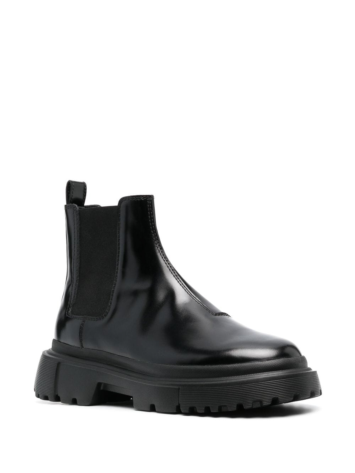 Shop Hogan H629 Chelsea Boots In Black