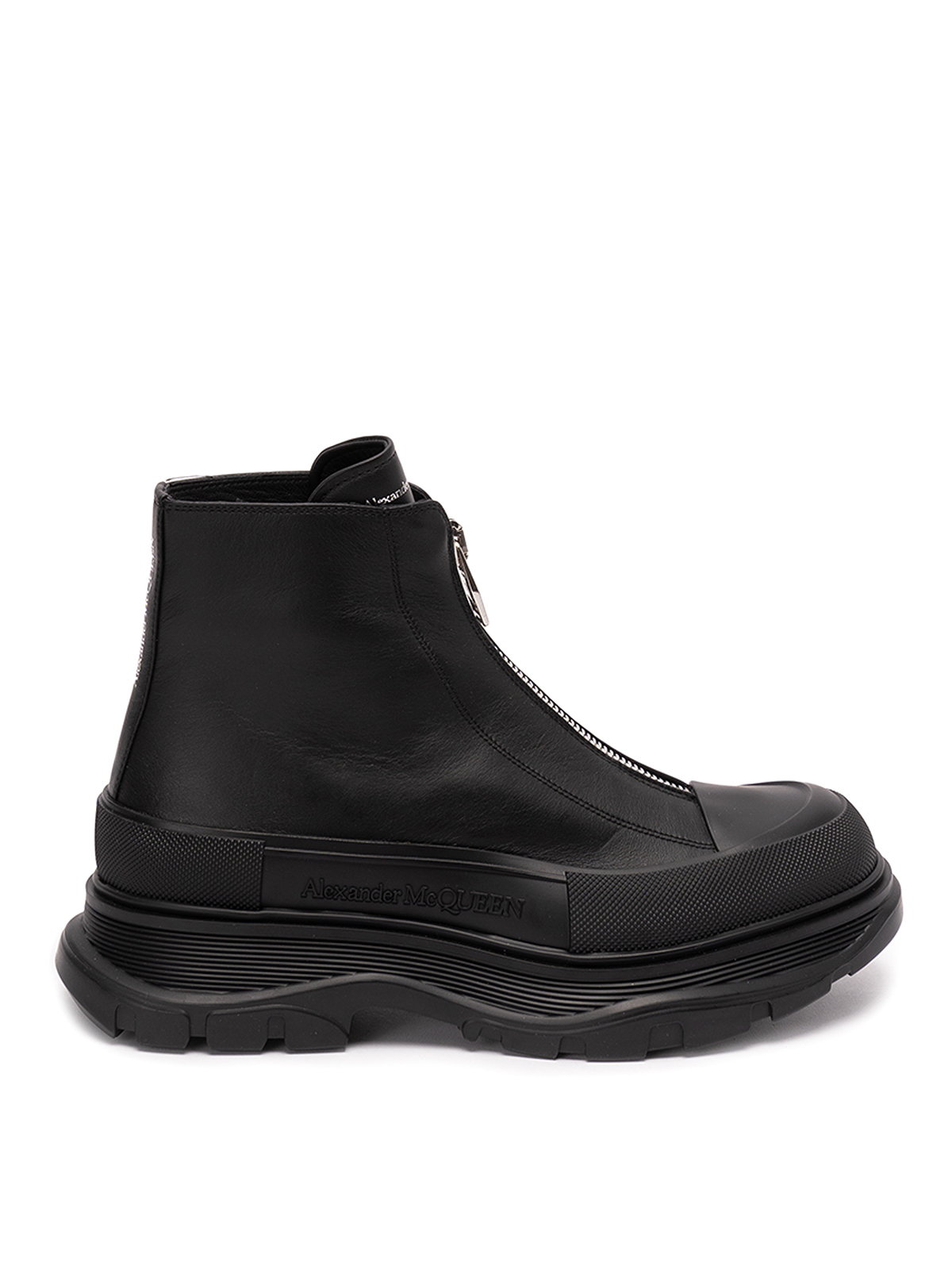 Shop Alexander Mcqueen Leather Ankle Boots In Negro