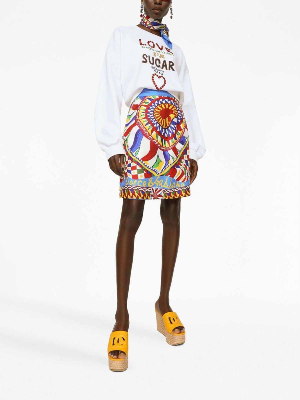 Shop Dolce & Gabbana Short Skirt With Carretto-print In Multicolour