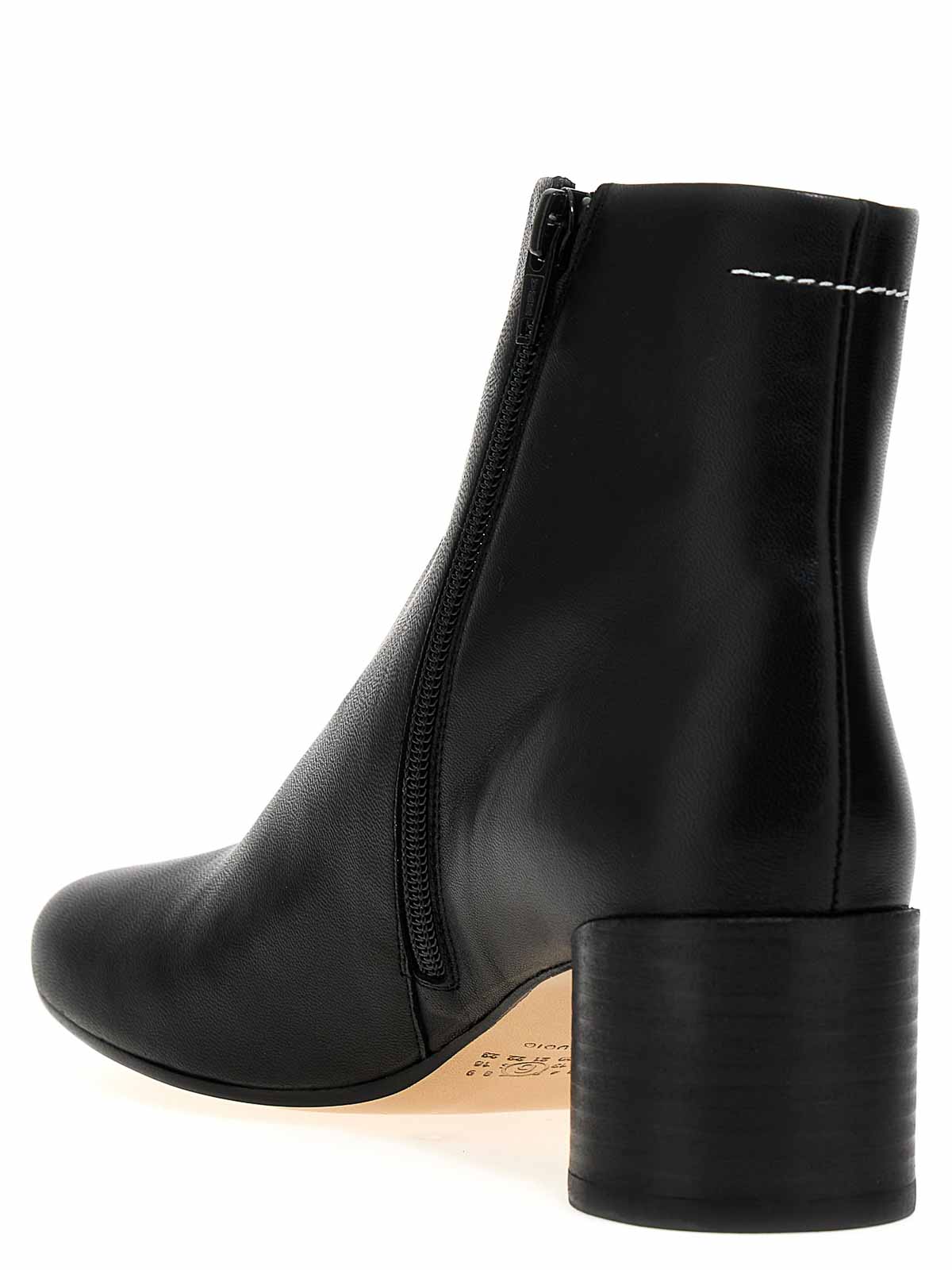 Shop Mm6 Maison Margiela Preformed Toe Ankle Boots In Negro
