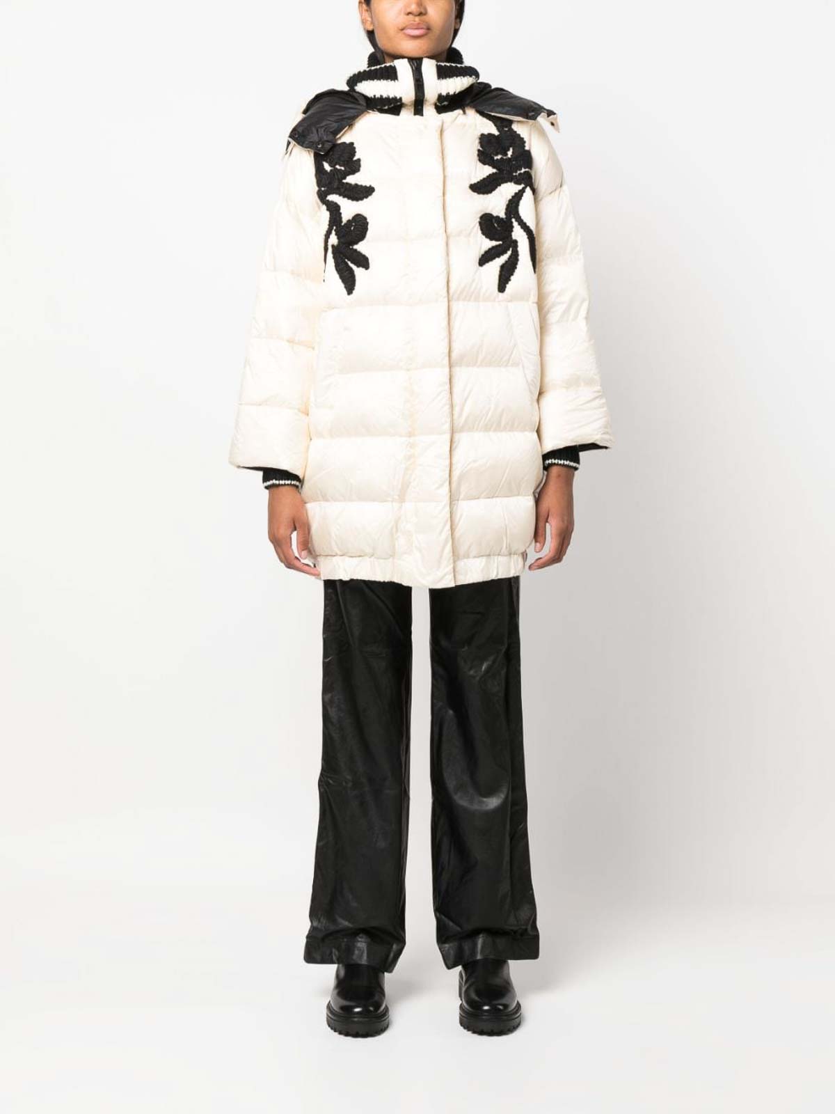 Ermanno Scervino Embroidered down jacket - Beige