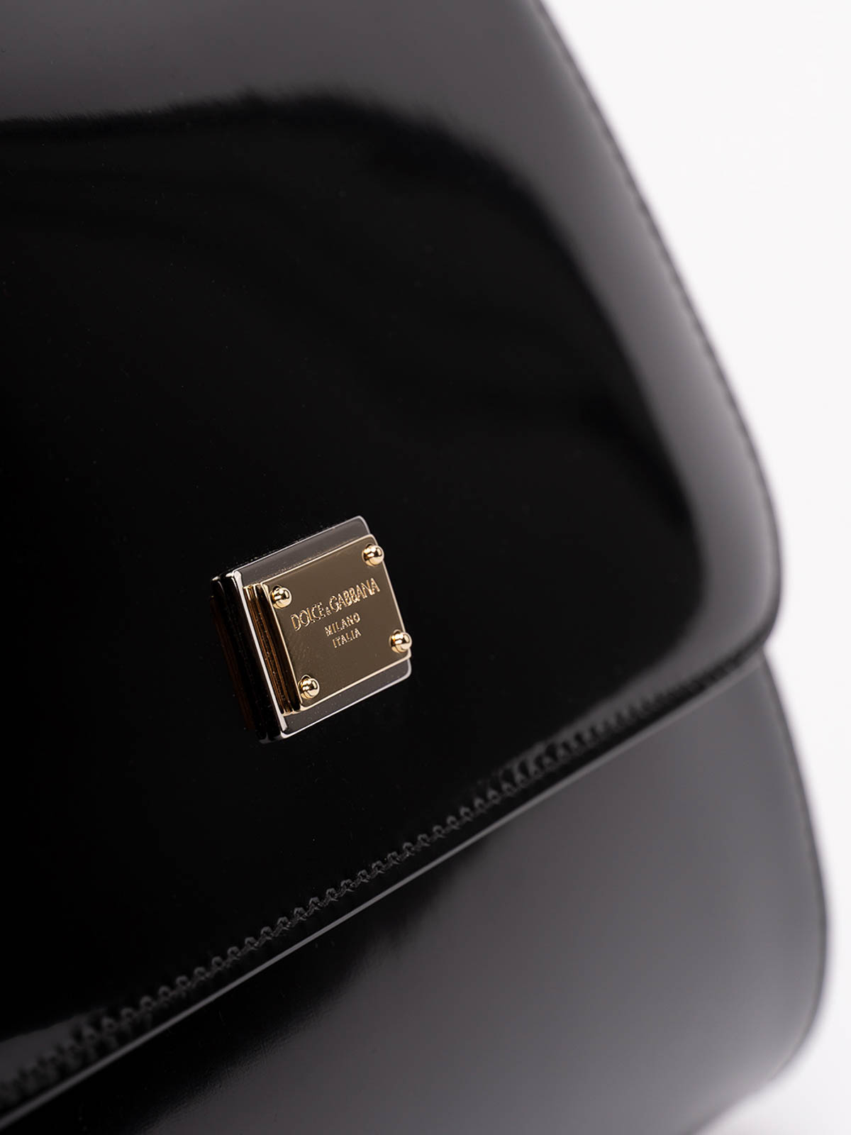 Sicily Medium Leather Crossbody Bag in Black - Dolce Gabbana