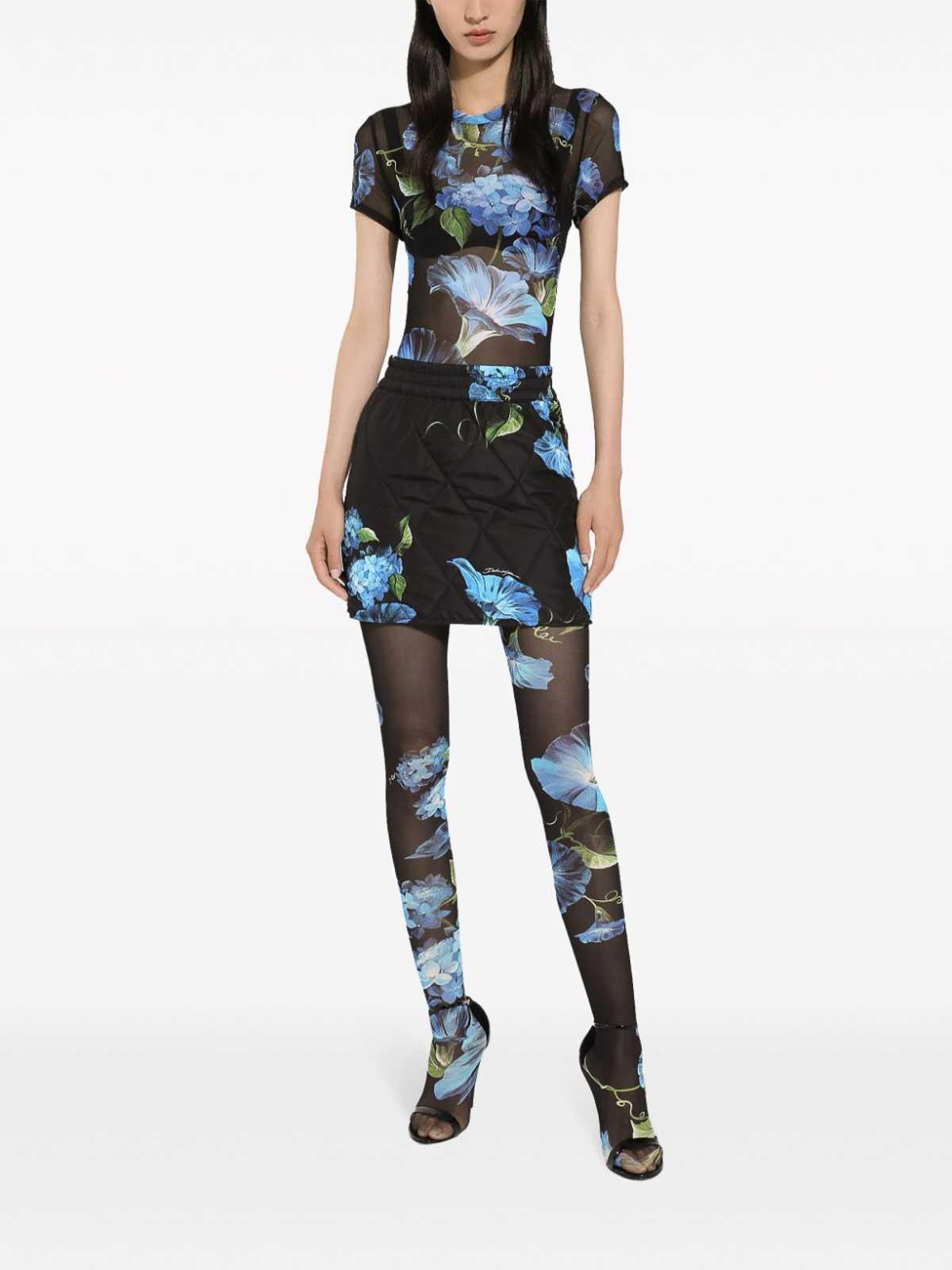 Shop Dolce & Gabbana T-shirt With Flowers In Negro