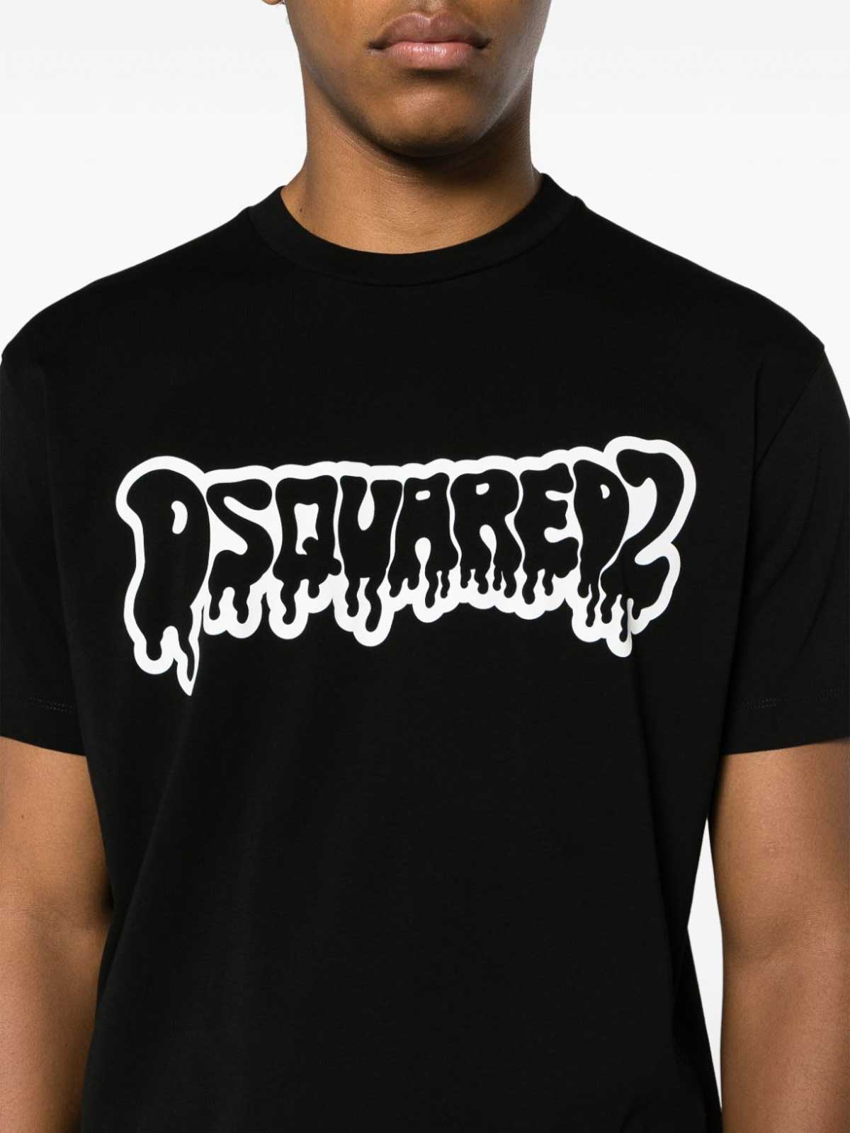 Shop Dsquared2 T-shirt With Logo In Black