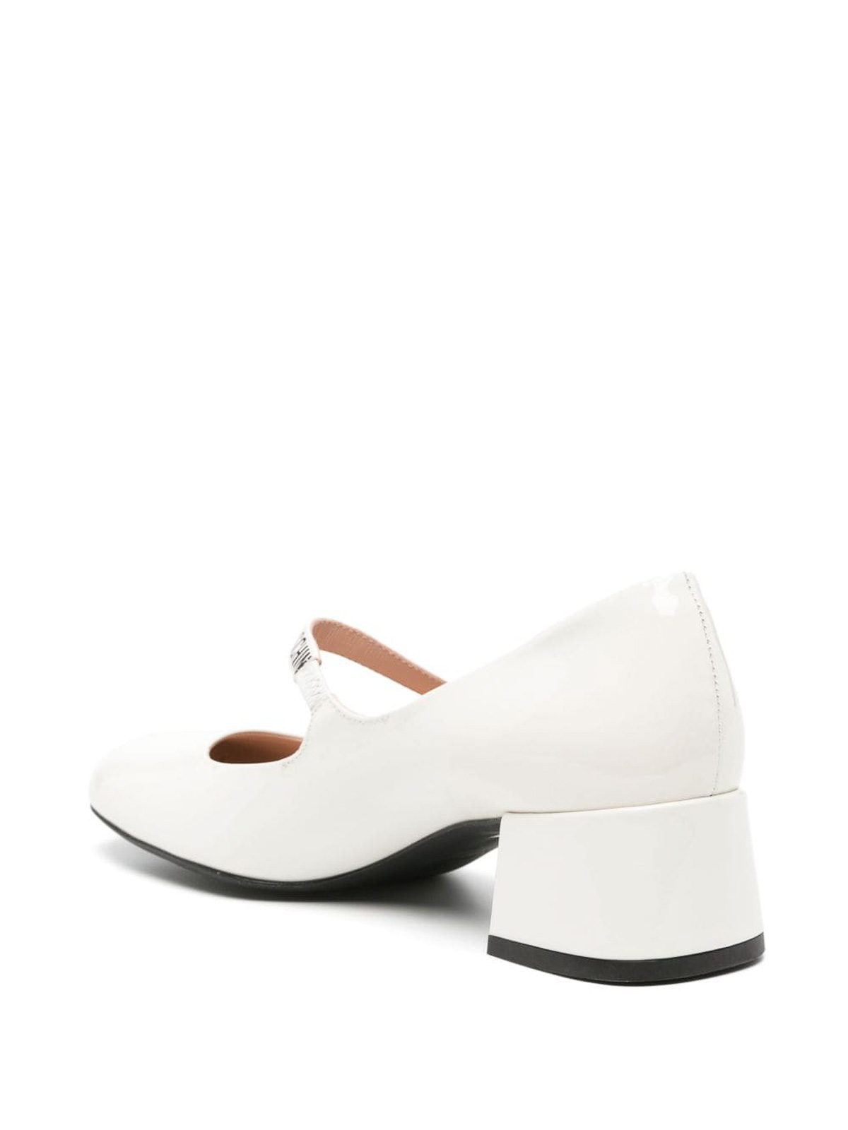 Shop Love Moschino Zapatos De Salón - Blanco In White