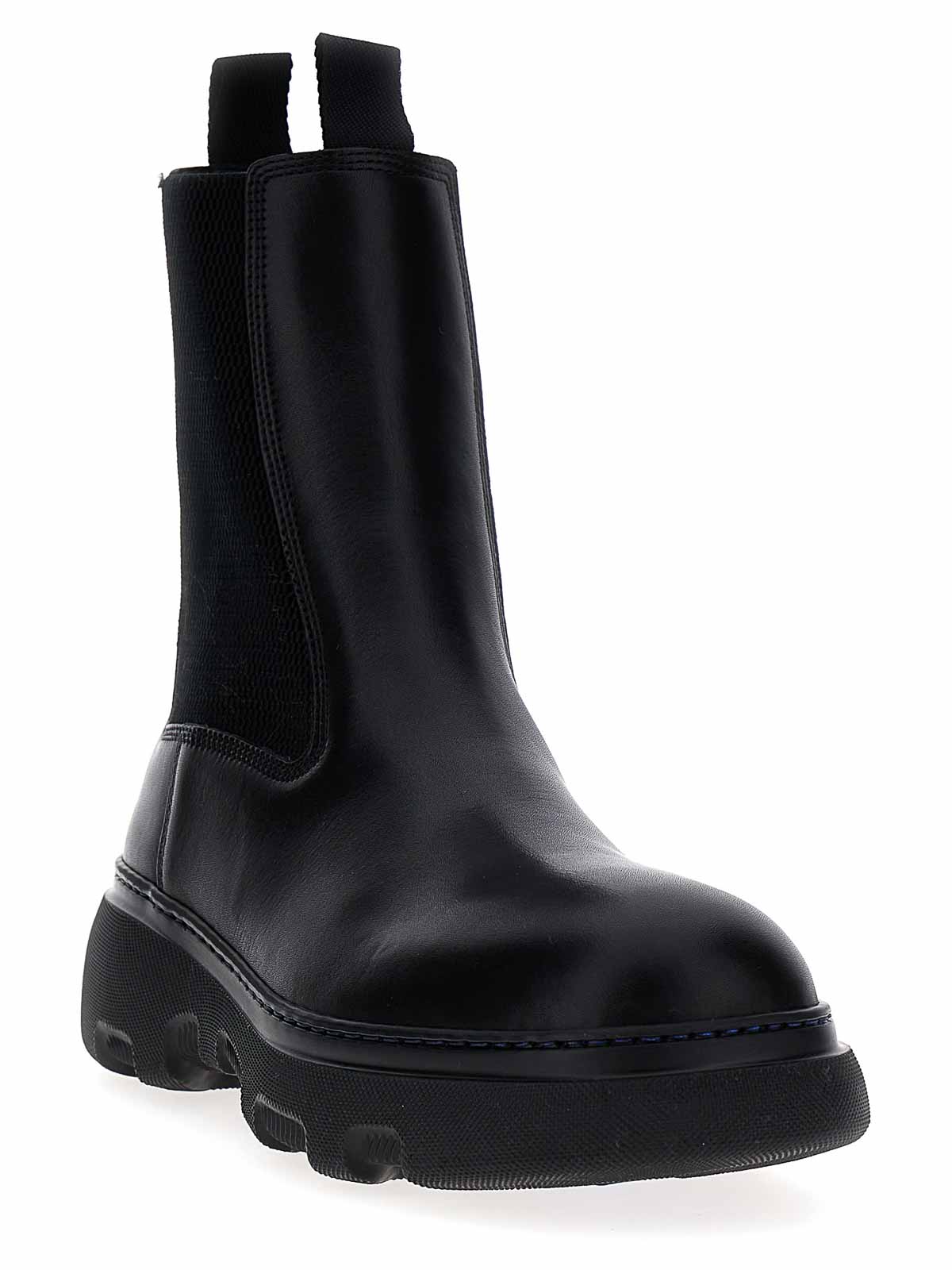Shop Burberry Chelsea Ankle Boots In Negro