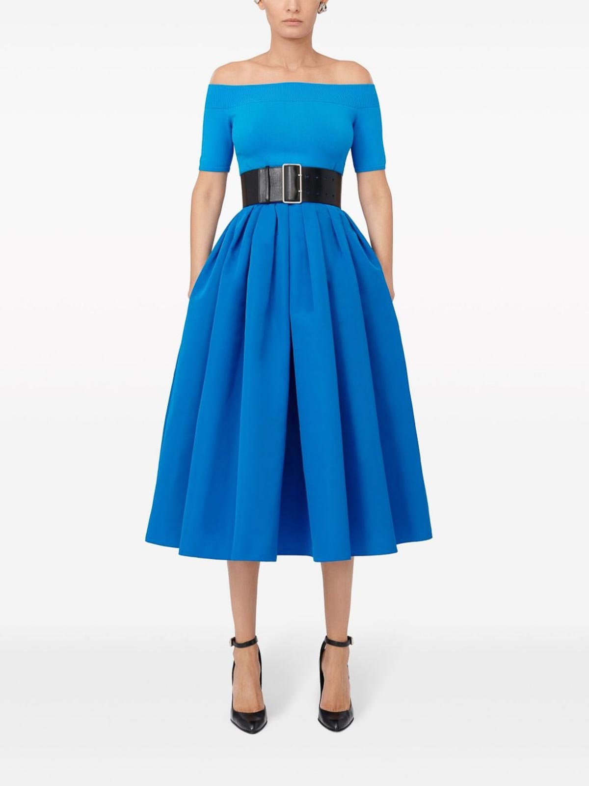Shop Alexander Mcqueen Pleated Flared Midi Skirt In Azul