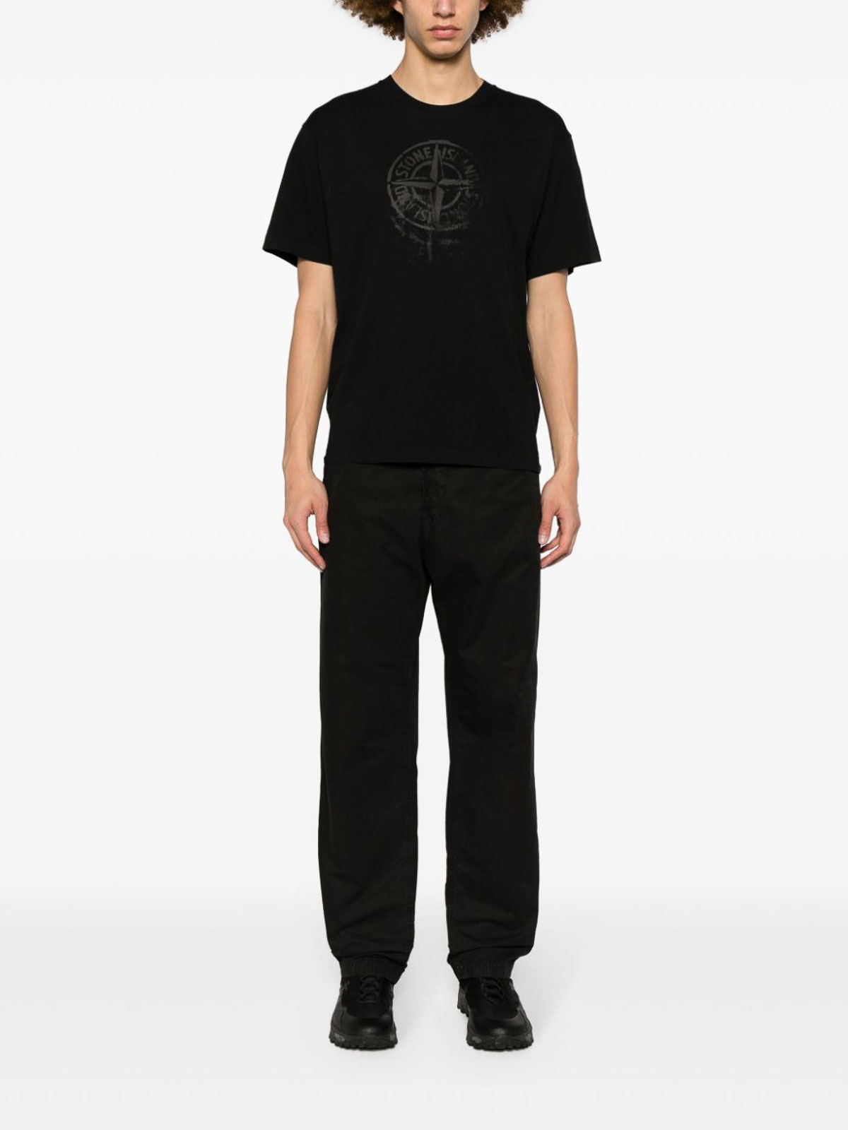 Shop Stone Island Camiseta - Negro In Black