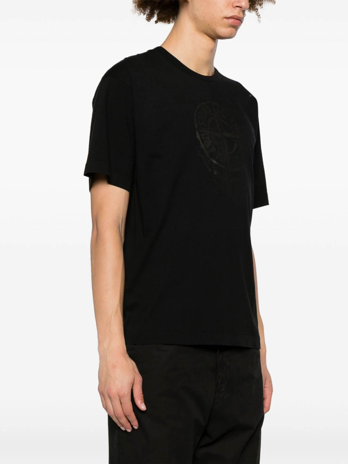 Shop Stone Island Camiseta - Negro In Black