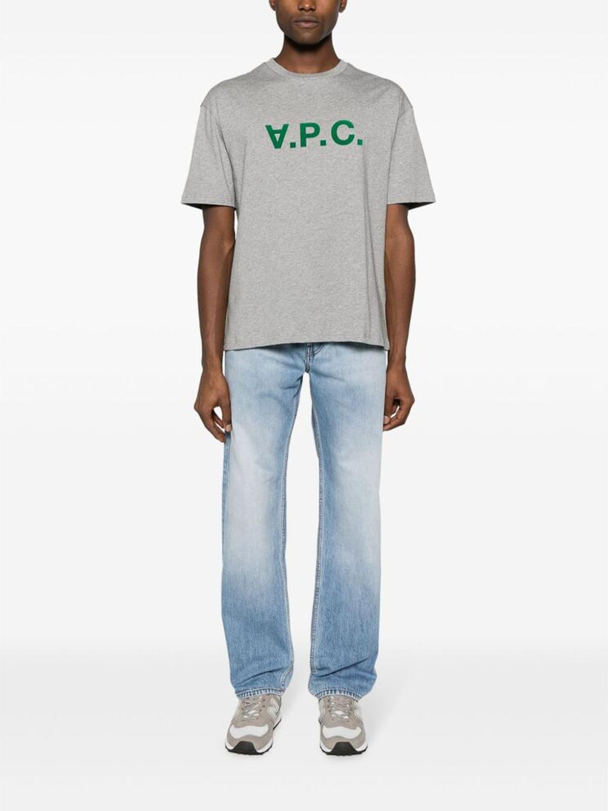 Shop Apc Camiseta - Gris In Grey