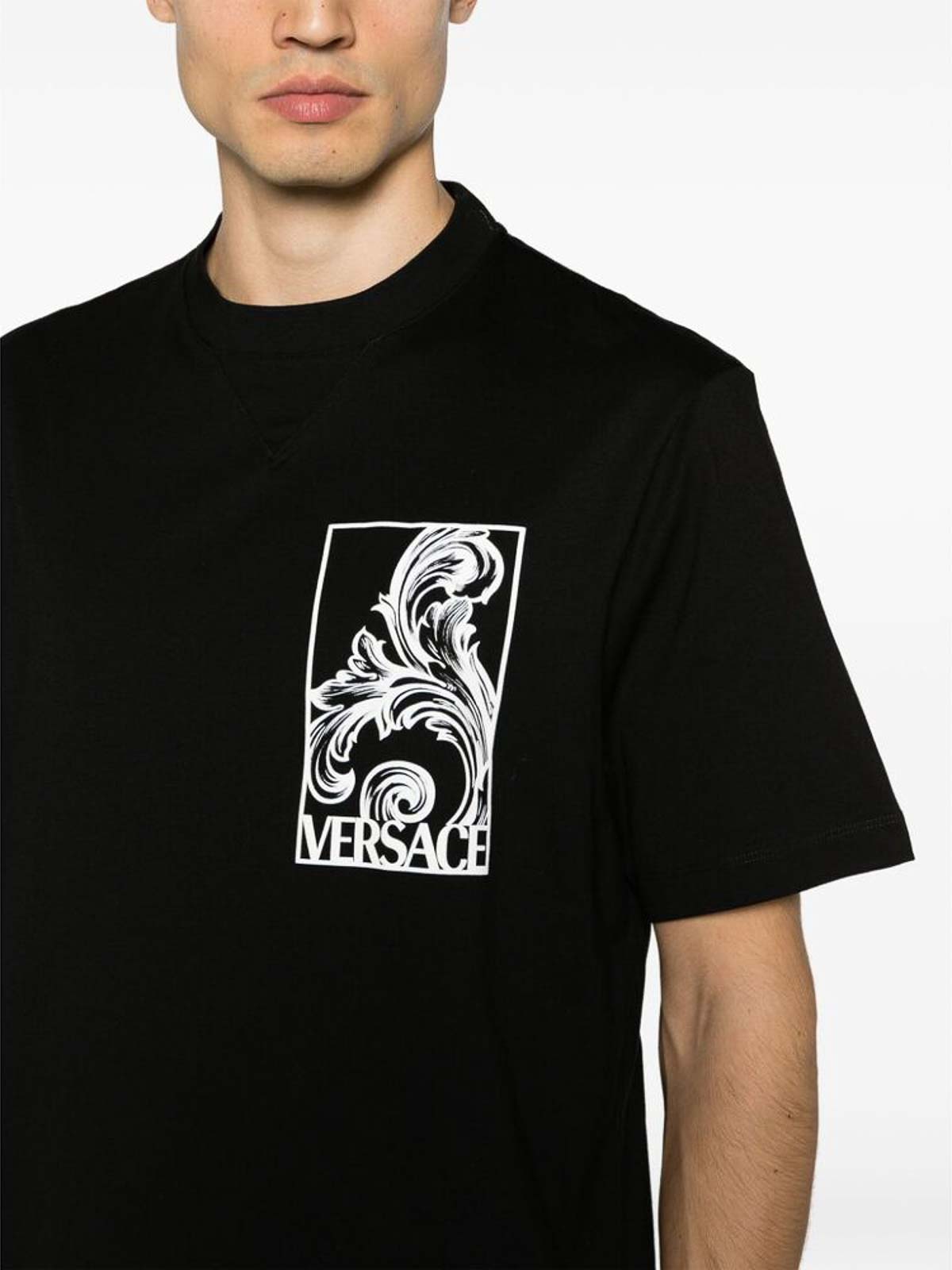 Shop Versace Black Palmette Logo Print T-shirt