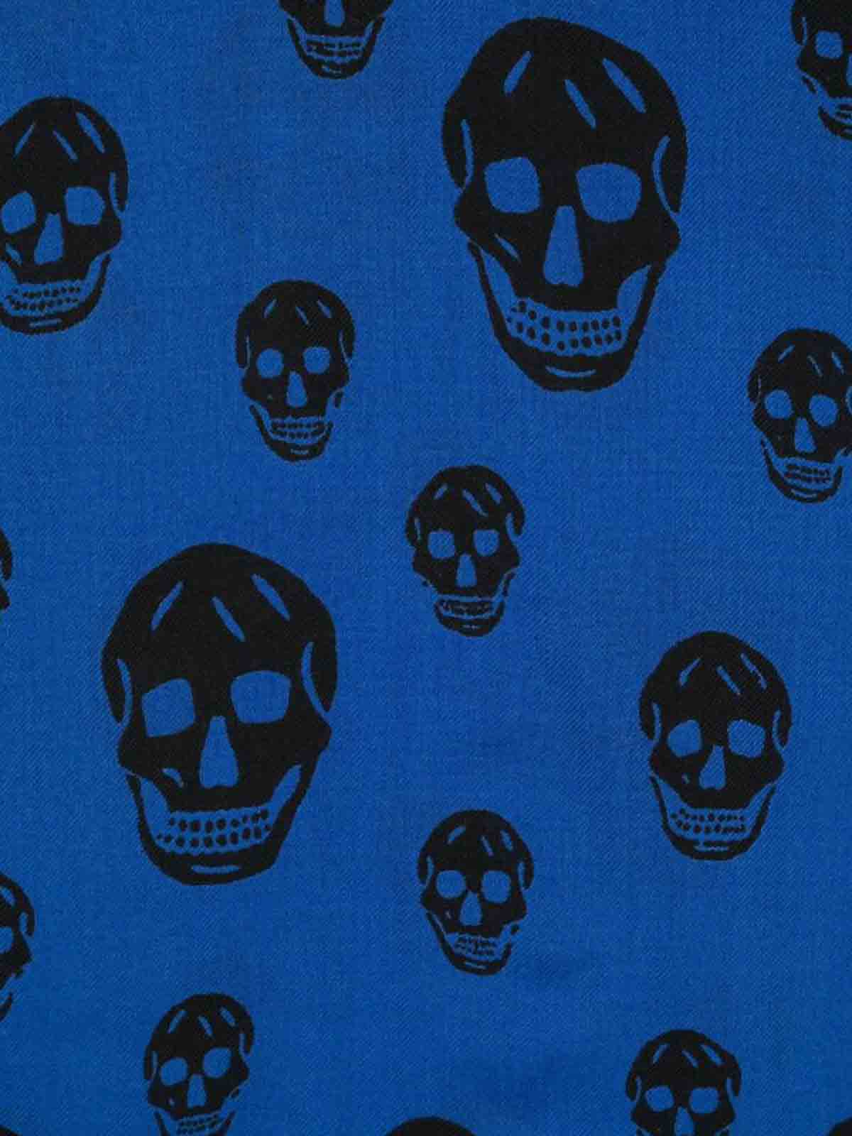 Shop Alexander Mcqueen Skull-print Scarf In Dark Blue