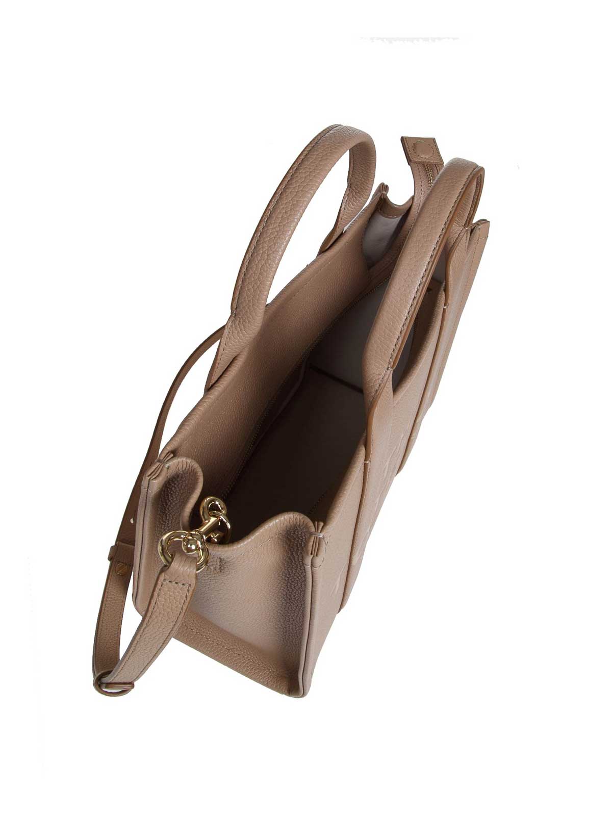 Shop Marc Jacobs Medium Tote In Camel Leather