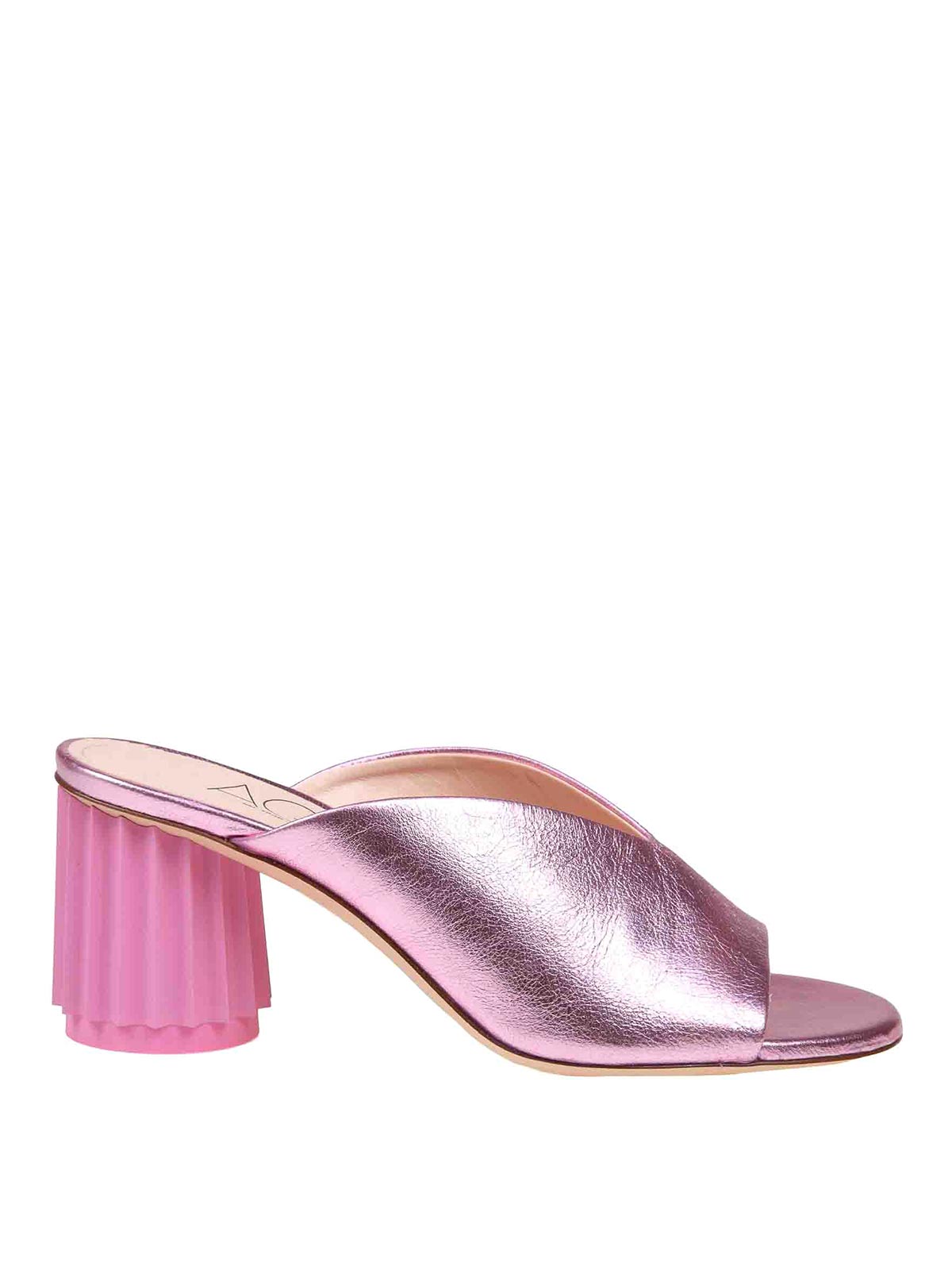 Shop Agl Attilio Giusti Leombruni Metallic Leather Slides In Pink