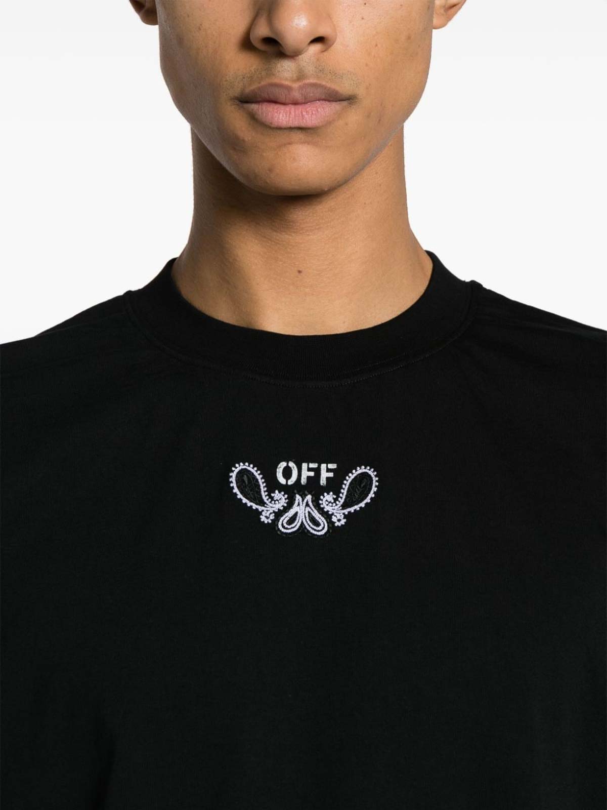 Shop Off-white Bandana Arrow Skate Cotton T-shirt In Black