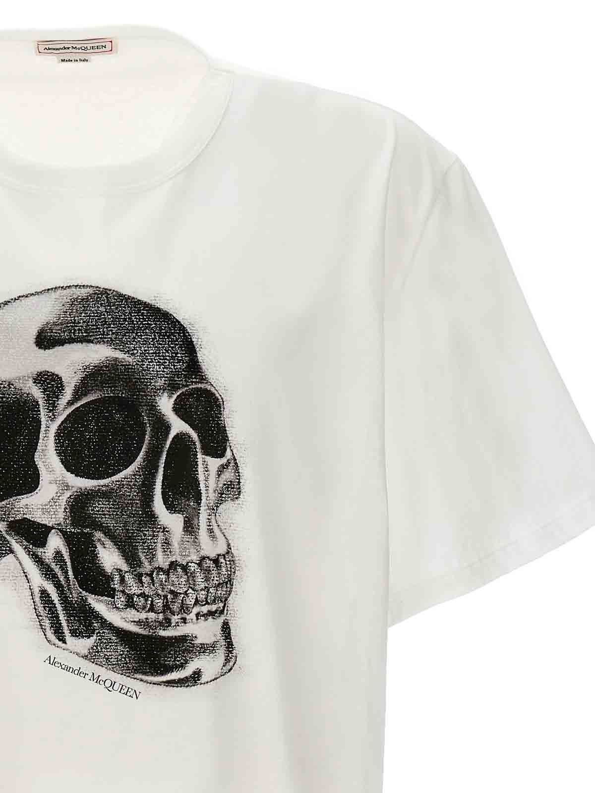 Shop Alexander Mcqueen Cotton Crew Neck Skull Print In Blanco