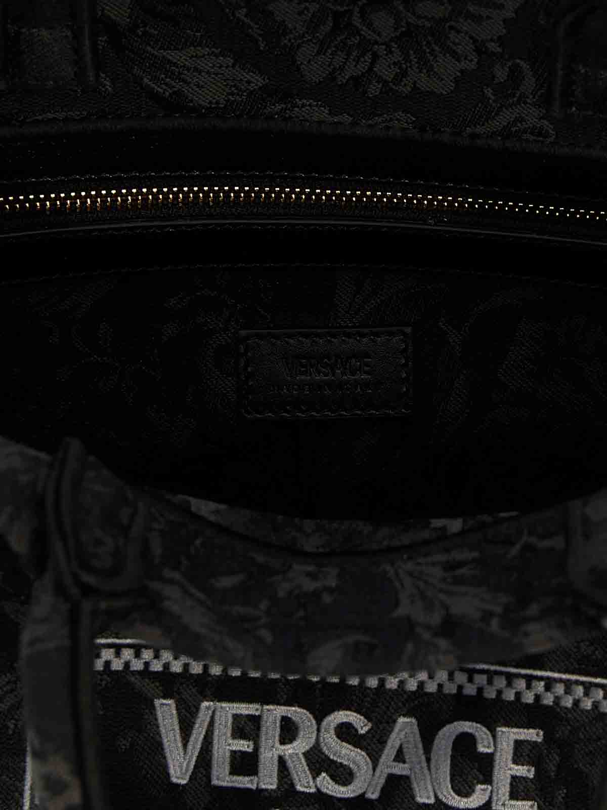 Shop Versace Bolsa Bandolera - Negro In Black