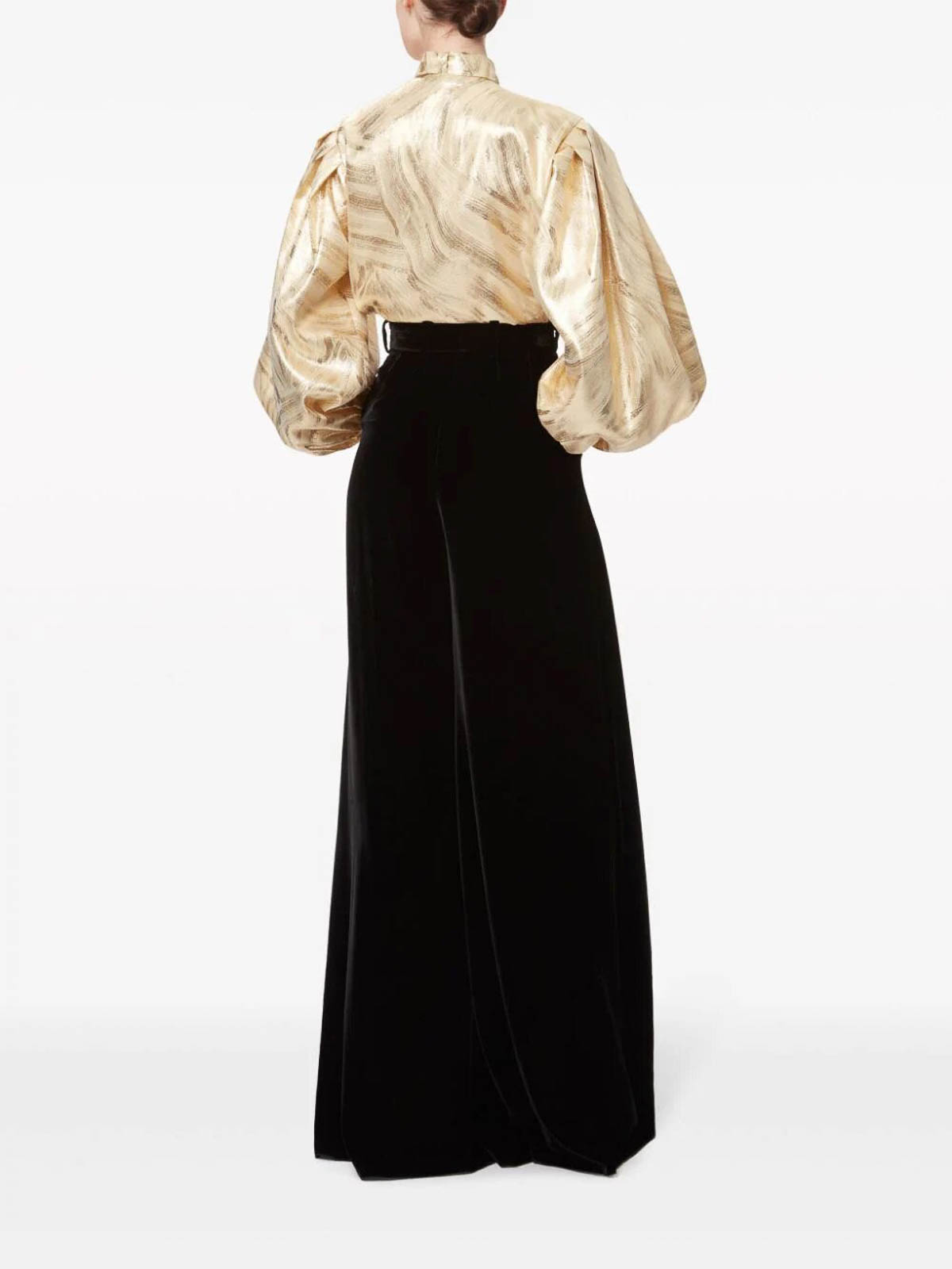 Shop Nina Ricci Camisa - Dorado In Gold