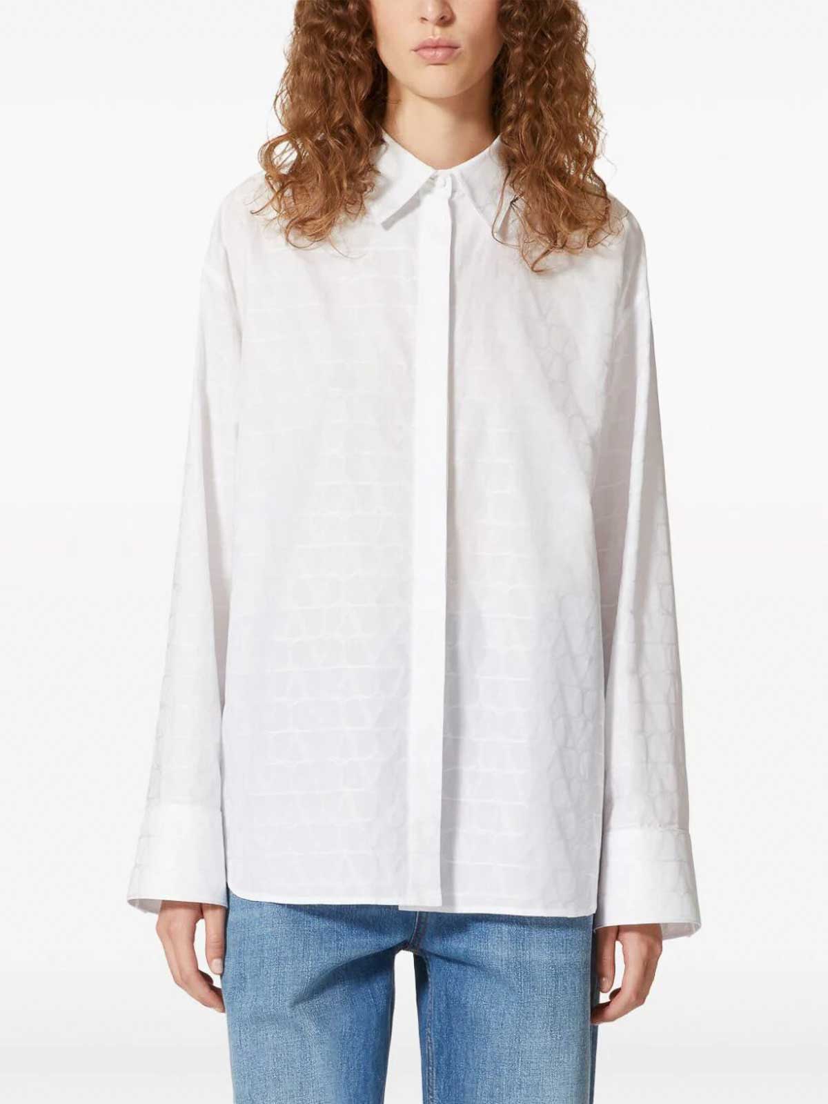 Shop Valentino Toile Iconographe Shirt In Blanco