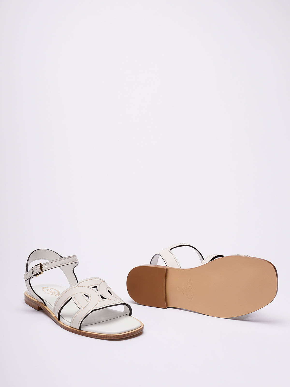 Shop Tod's Sandals In Blanco