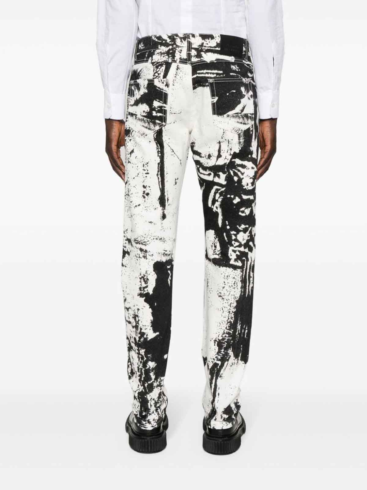 Shop Alexander Mcqueen Printed Denim Jeans In Blanco