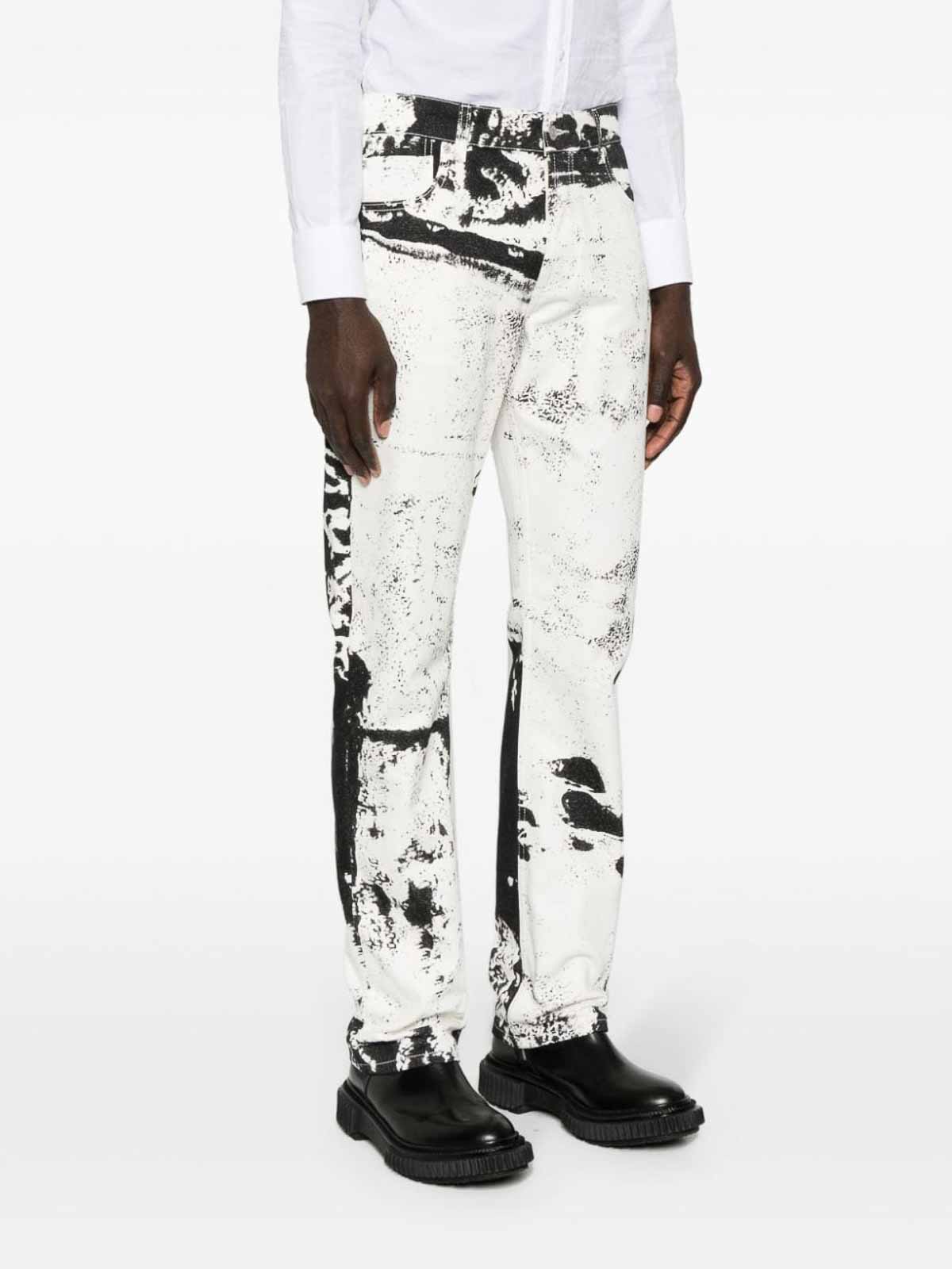 Shop Alexander Mcqueen Printed Denim Jeans In Blanco