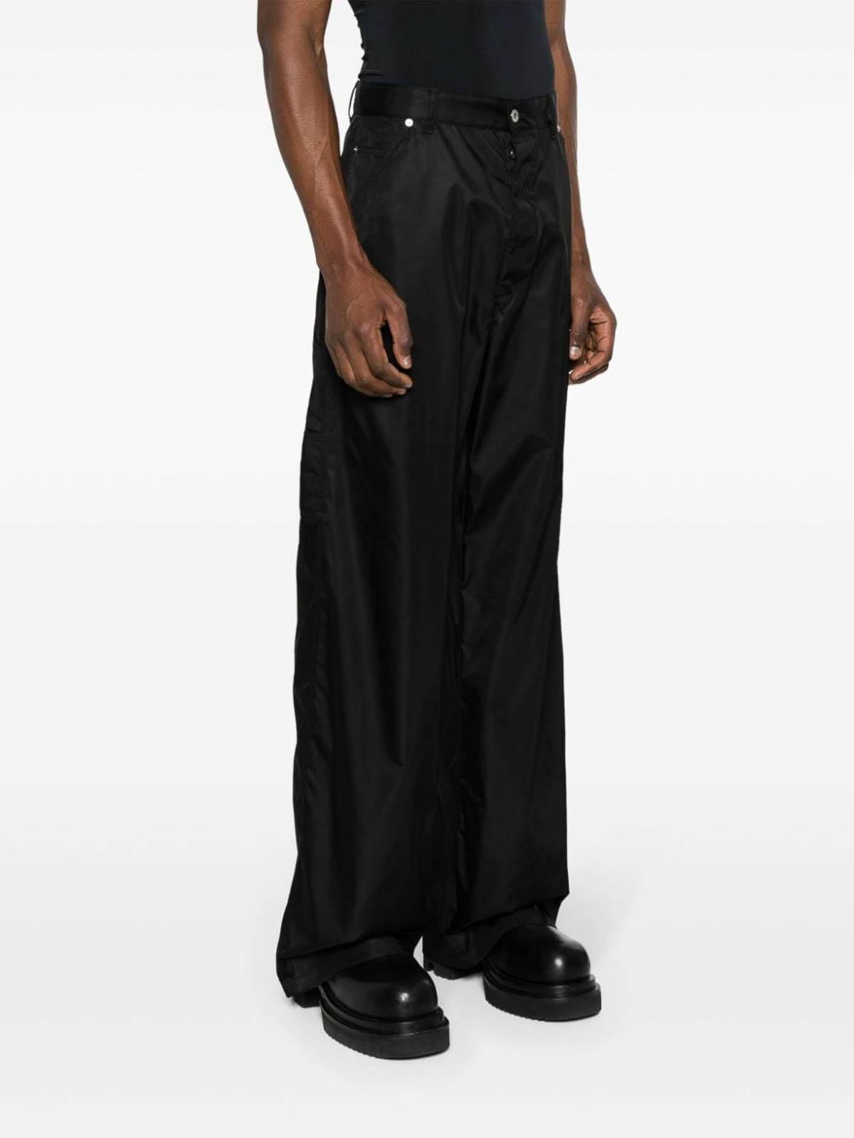 Shop Off-white Nylon Carpenter Trousers In Negro