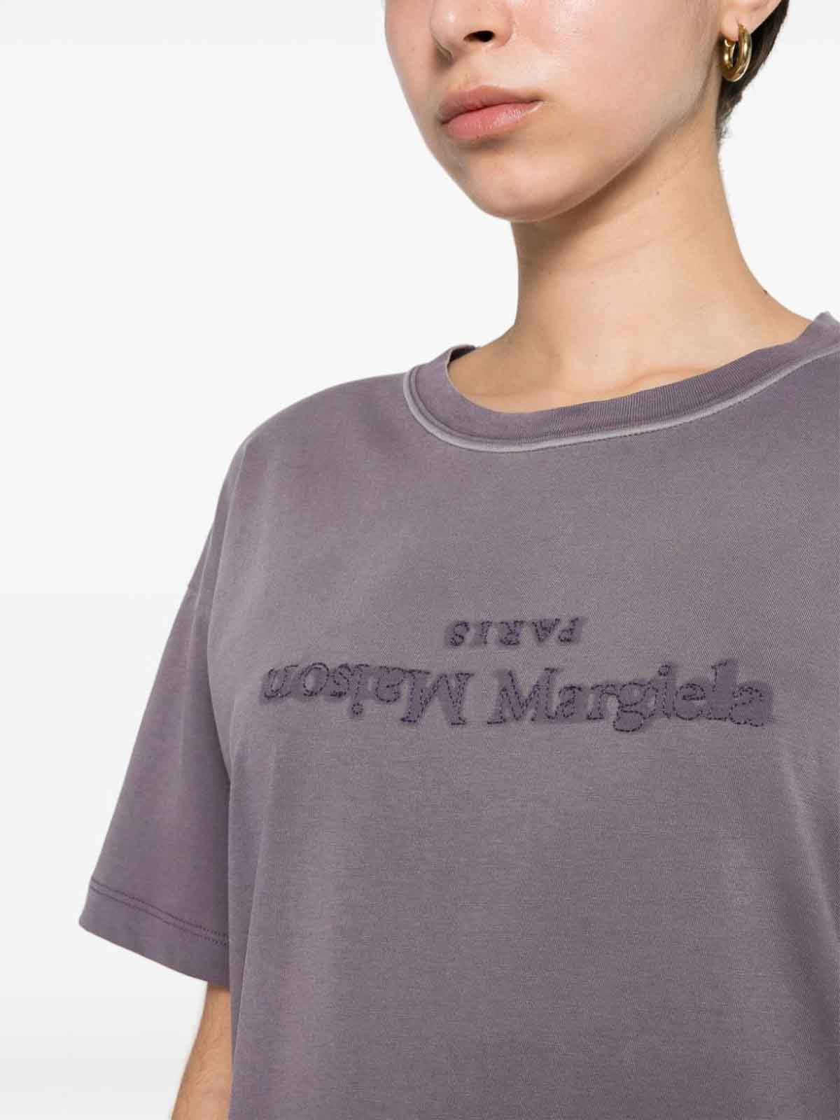 Shop Maison Margiela Logo Cotton T-shirt In Púrpura