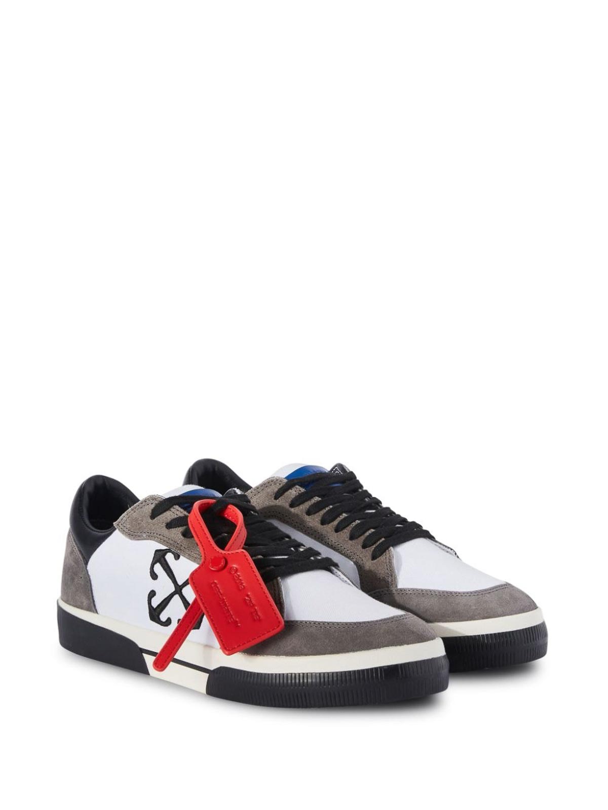 Shop Off-white Low Vulcanized Sneakers In Blanco
