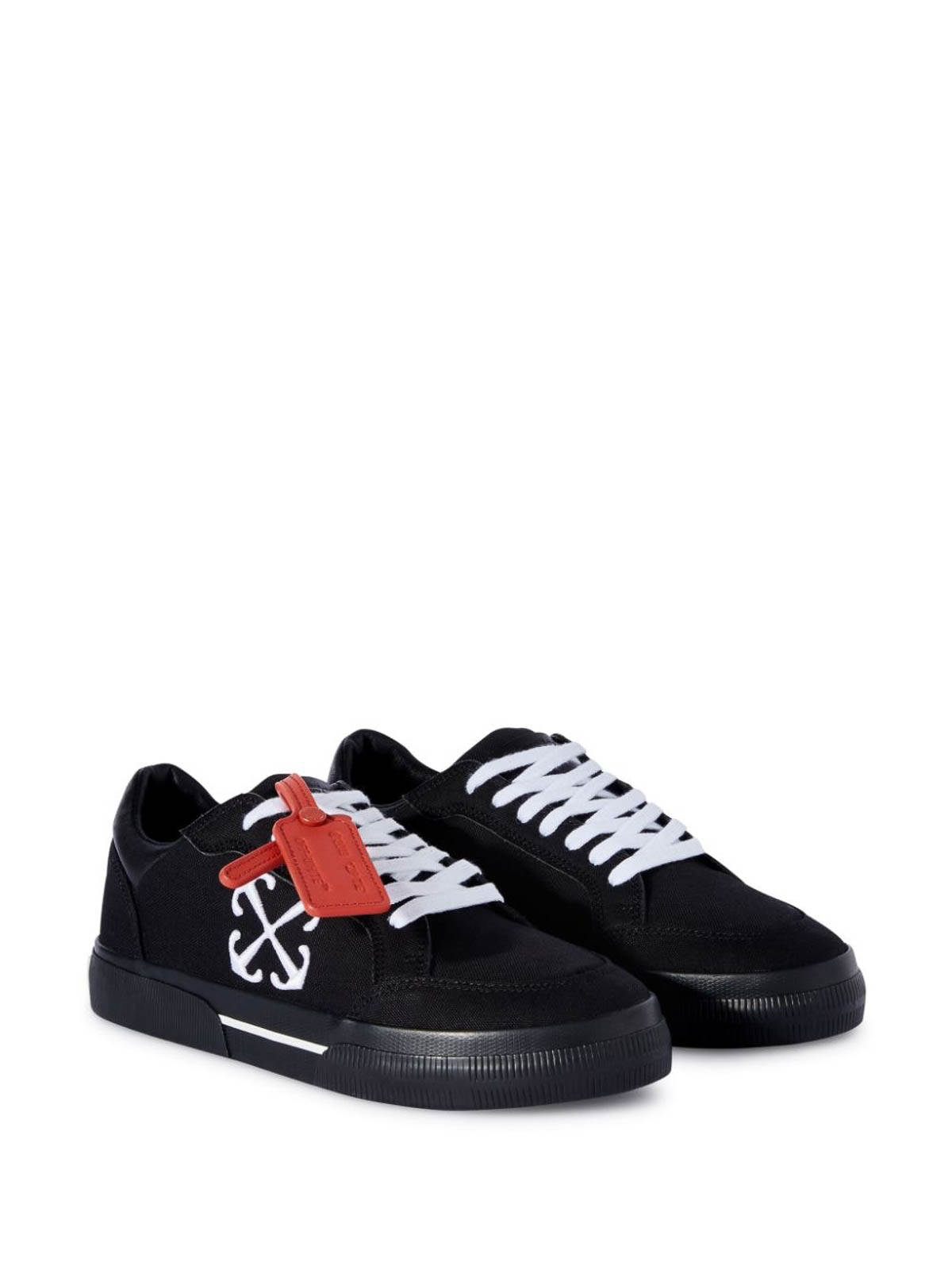 Shop Off-white Low Vulcanized Canvas Sneakers In Negro