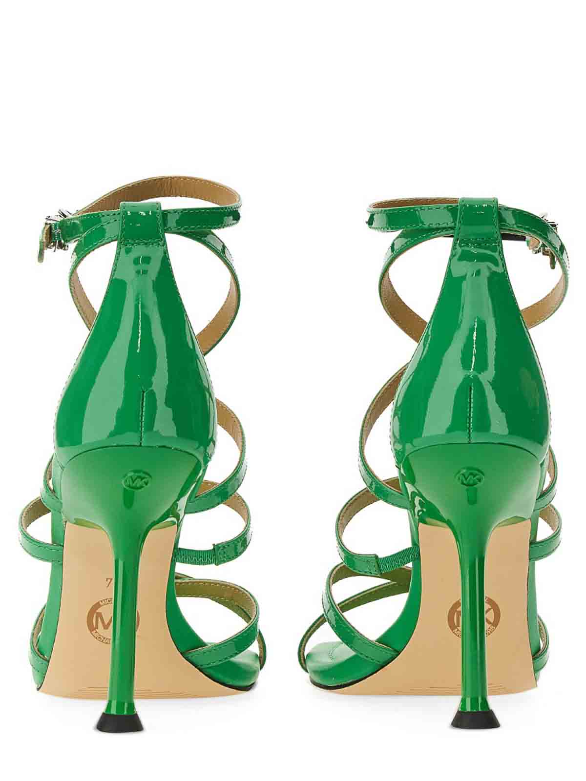 Shop Michael Michael Kors Zapatos De Salón - Verde In Green
