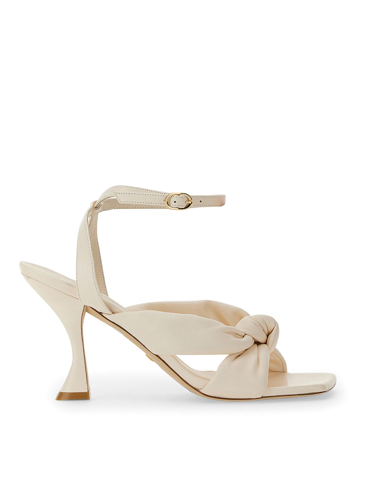 Shop Stuart Weitzman Sandalias - Playa 100 In White