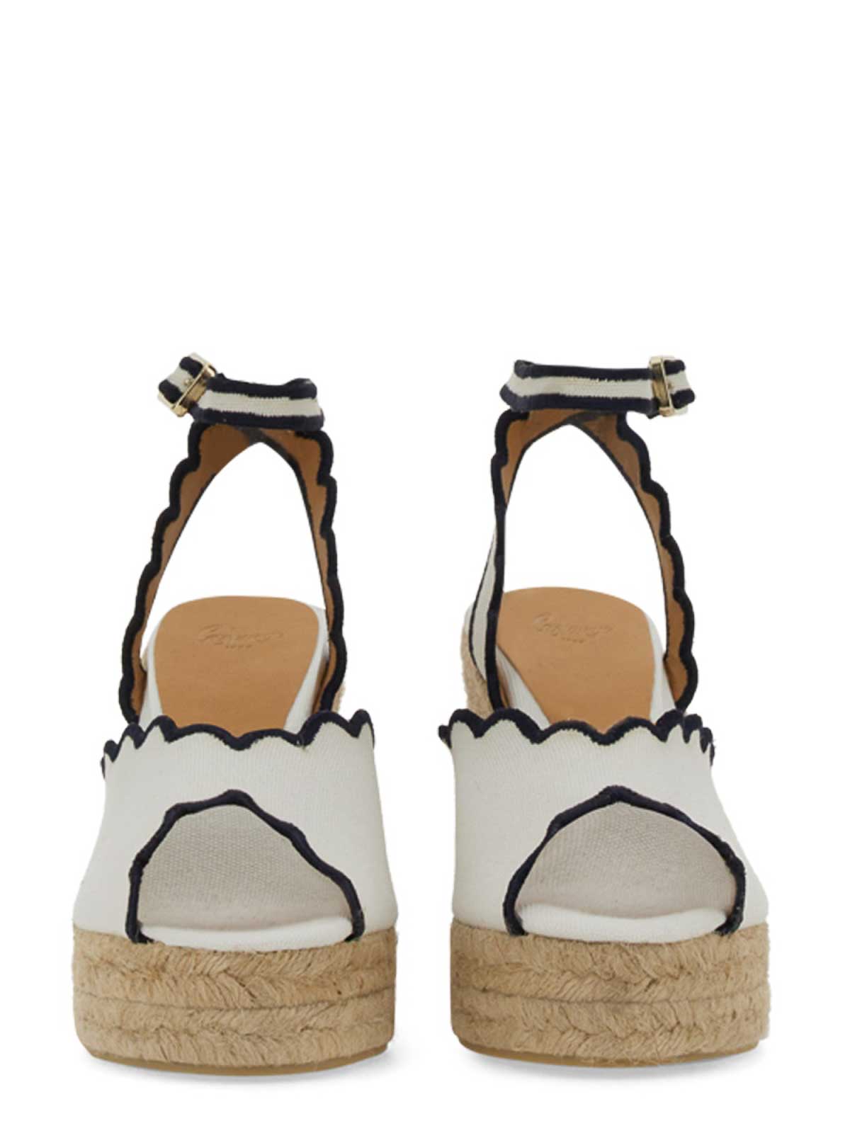 Shop Castaã±er Sandalias - Wedge In White