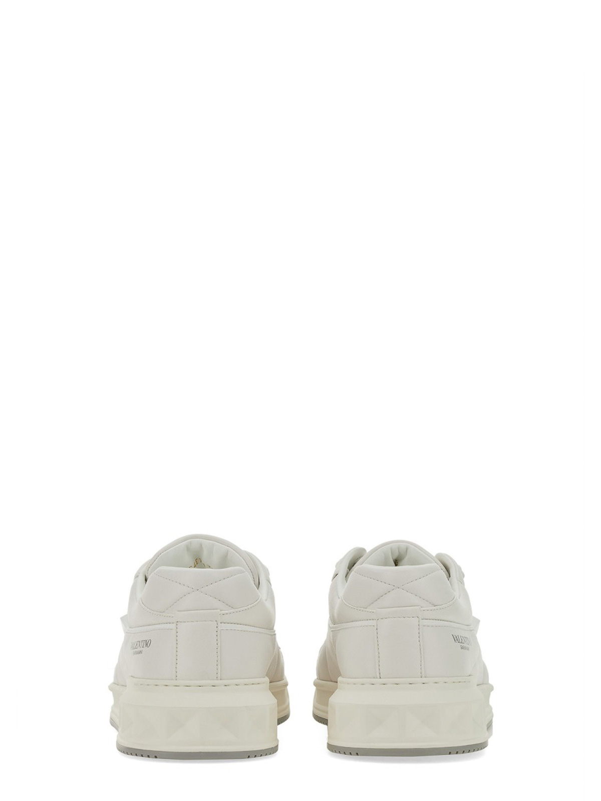 Shop Valentino Zapatillas - One Stud In White