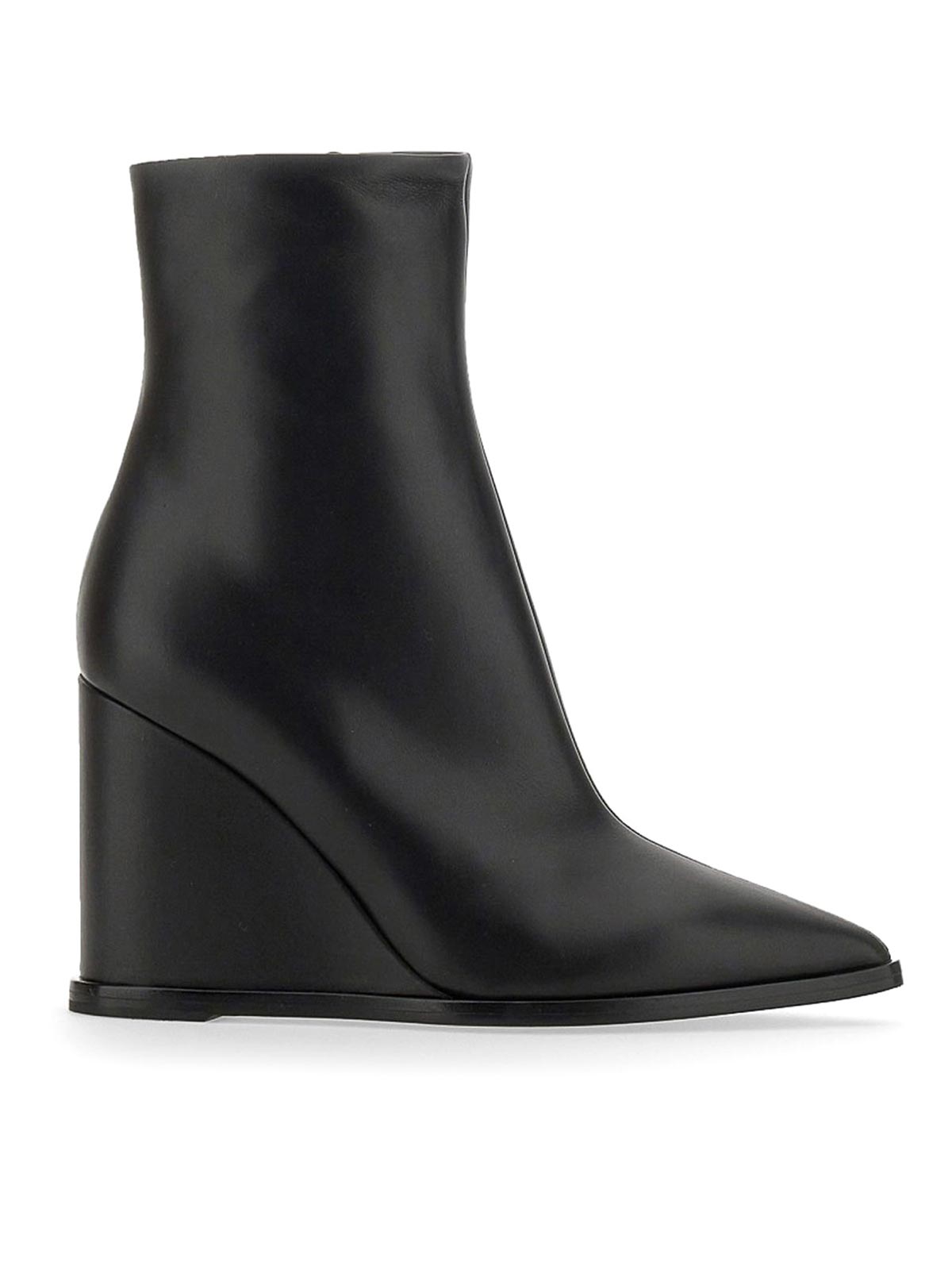 Shop Gianvito Rossi Leather Boot In Black