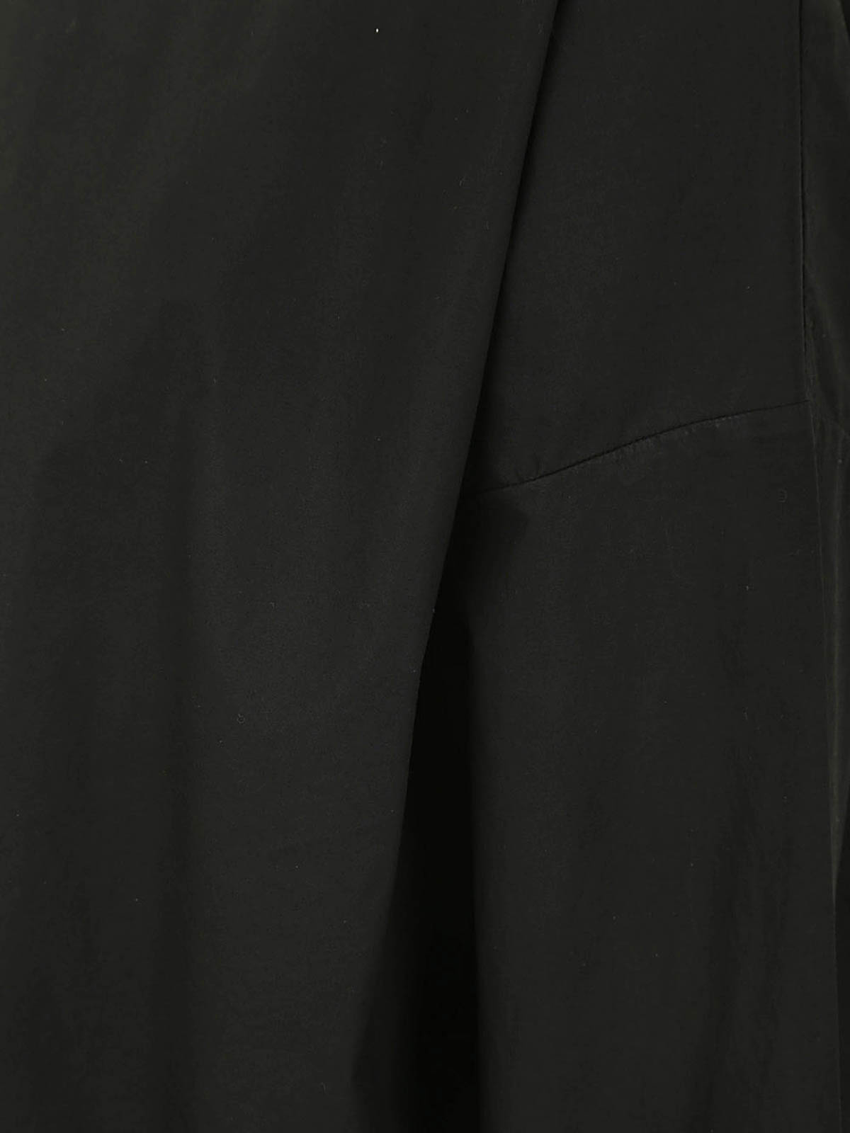 Shop Labo.art Suéter Cuello Redondo - Negro In Black