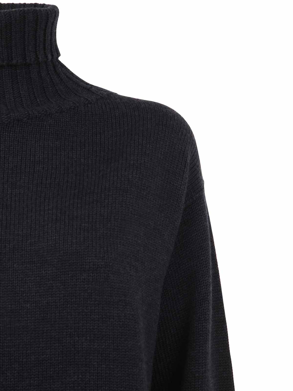 Shop Drumohr Long Sleeves Turtle Neck Oversized Sweater In Grey