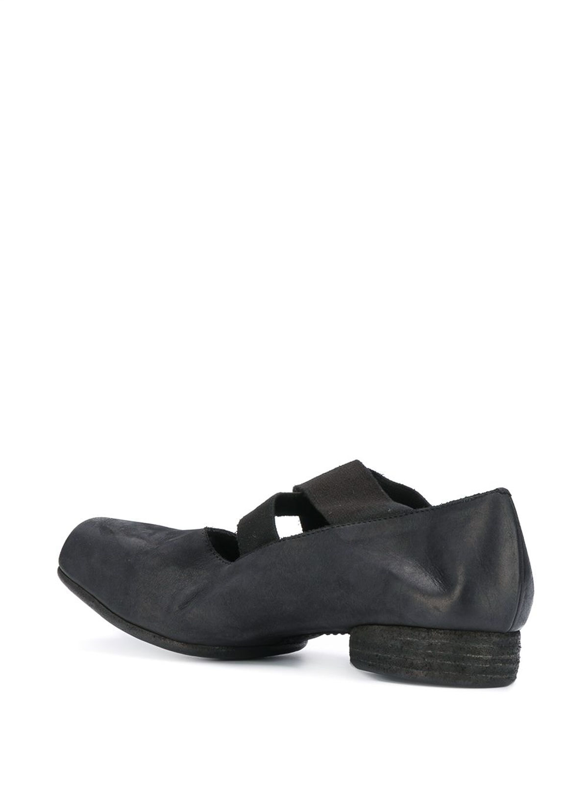 Shop Uma Wang Zapatos Clásicos - Negro In Black