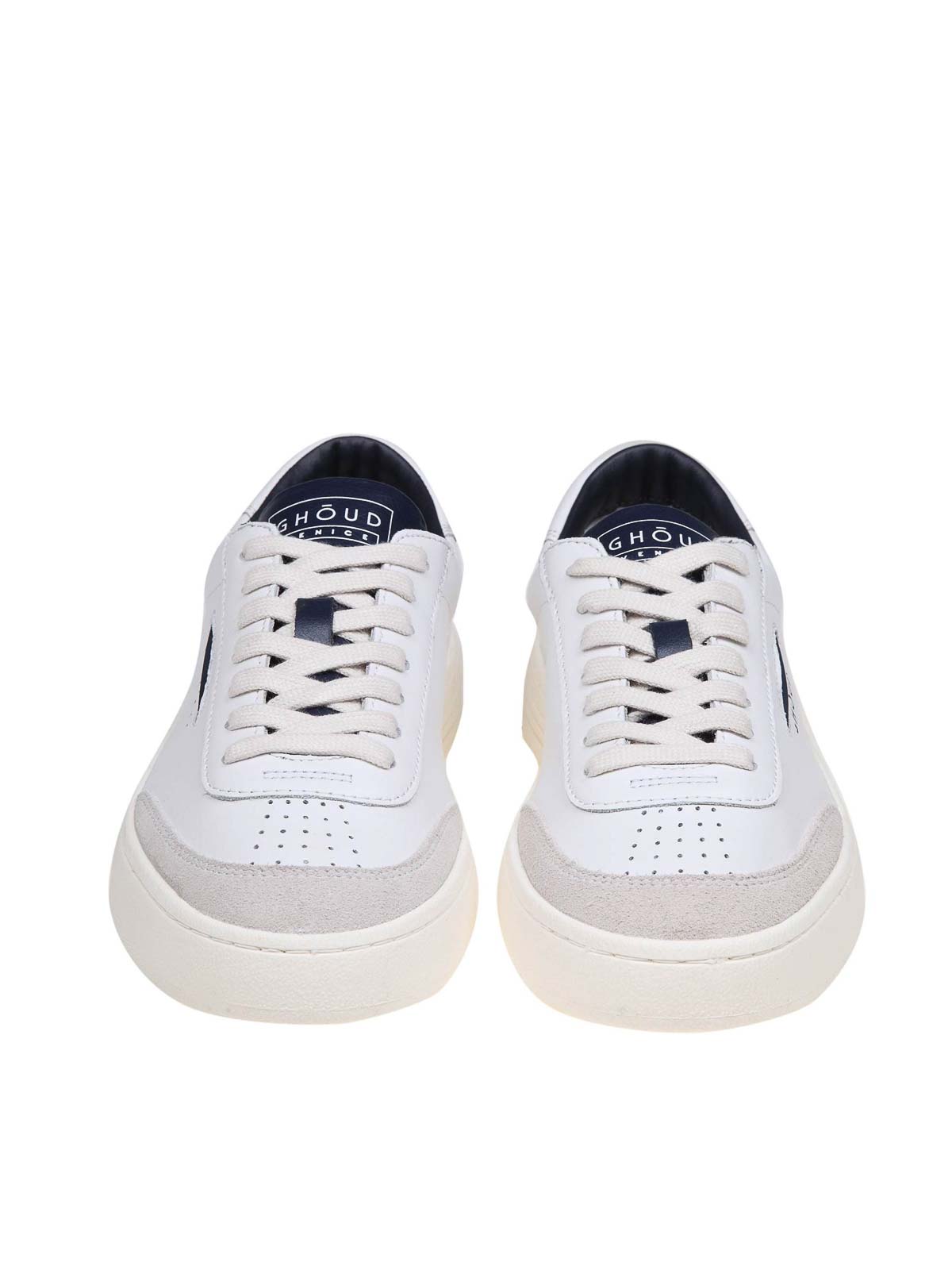 Shop Ghoud Venice Leather Sneakers In Blanco