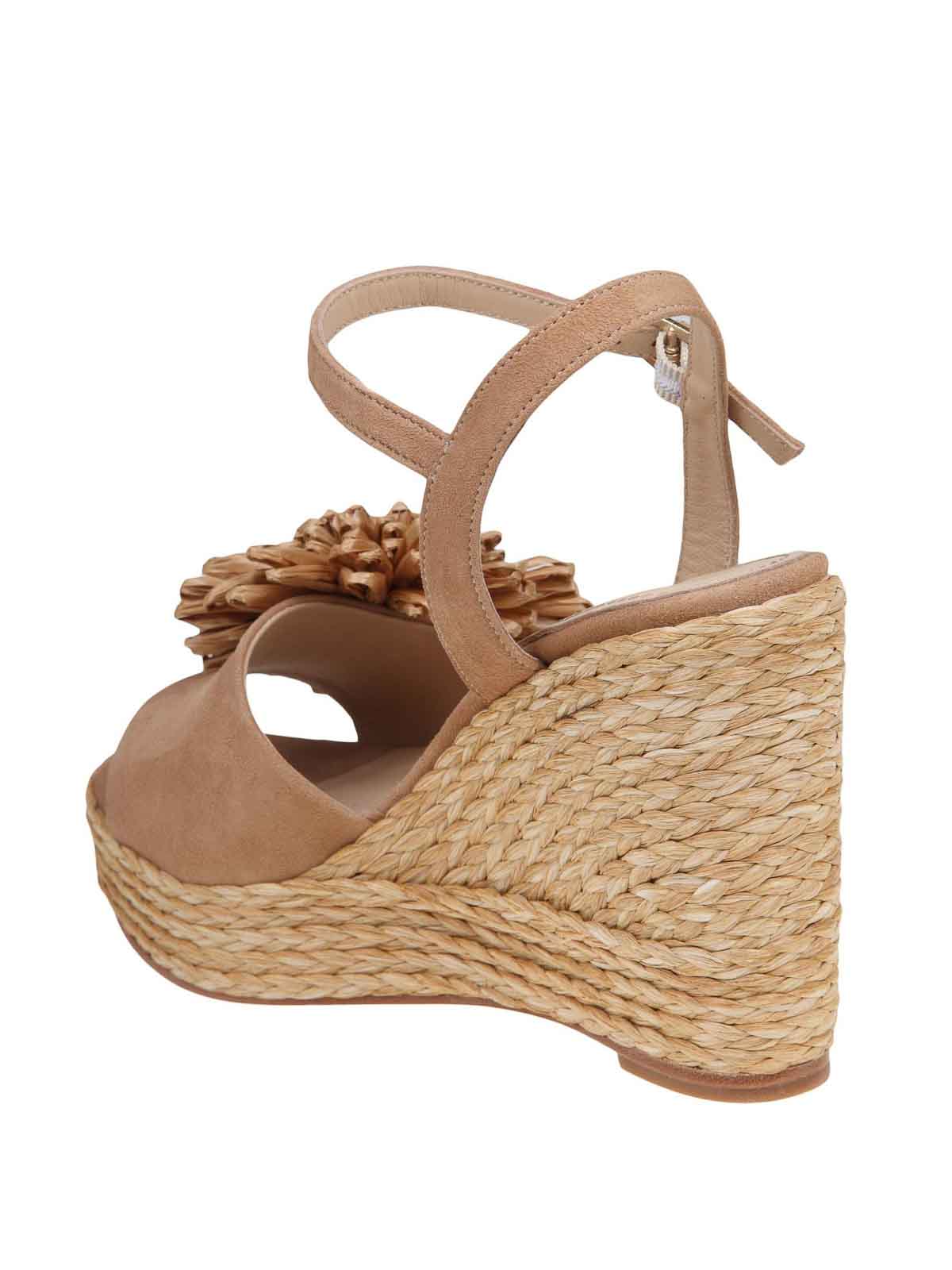 Shop Paloma Barceló Beniko Rafia Wedge Sandals In Beis