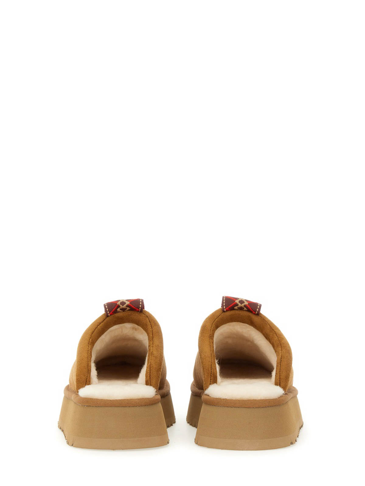 Shop Ugg Chinelas - Tazzle In Brown