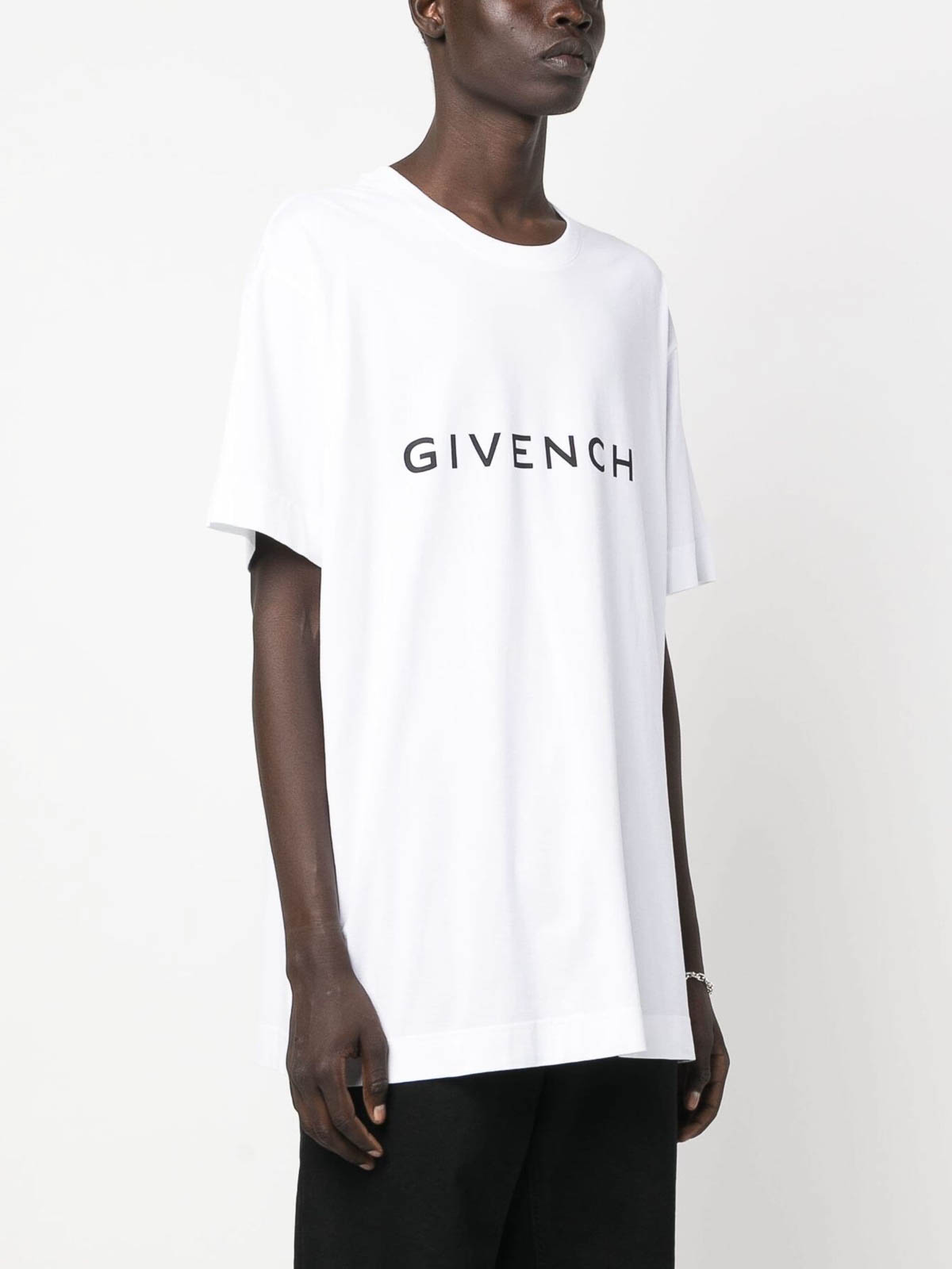 Shop Givenchy Archetype Oversized T-shirt In White