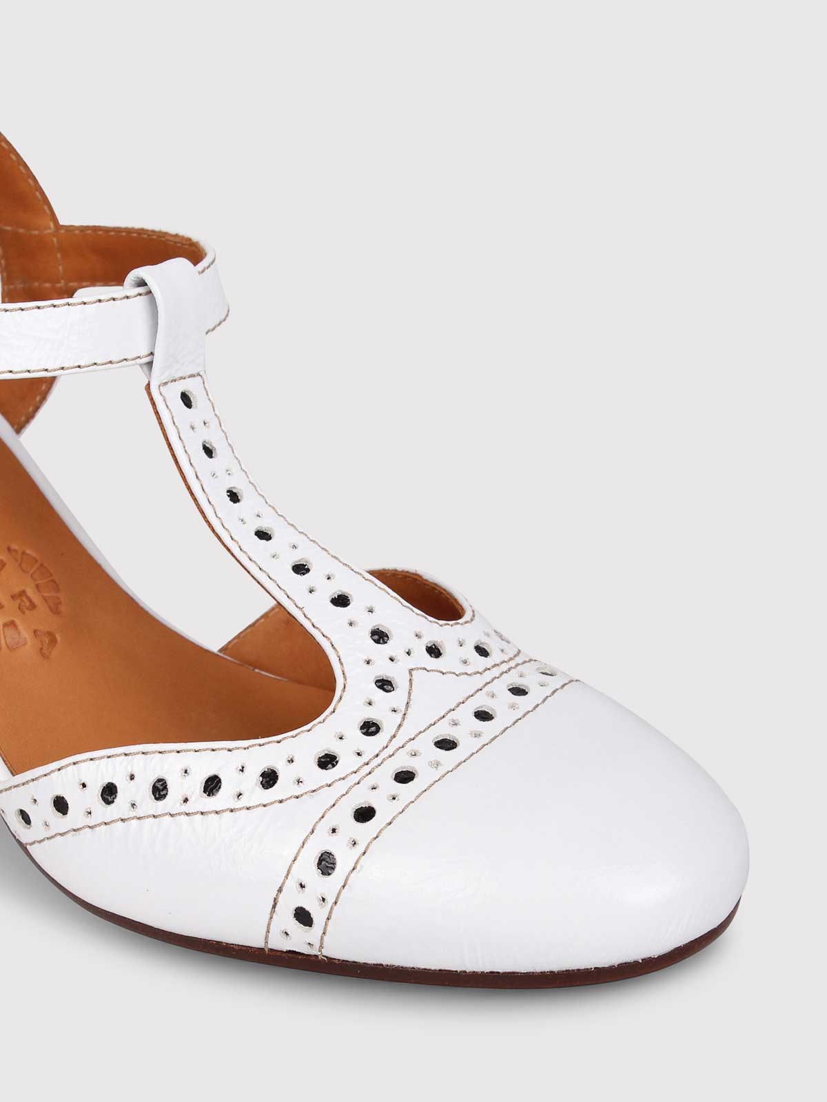 Shop Chie Mihara Zapatos De Salón - Blanco