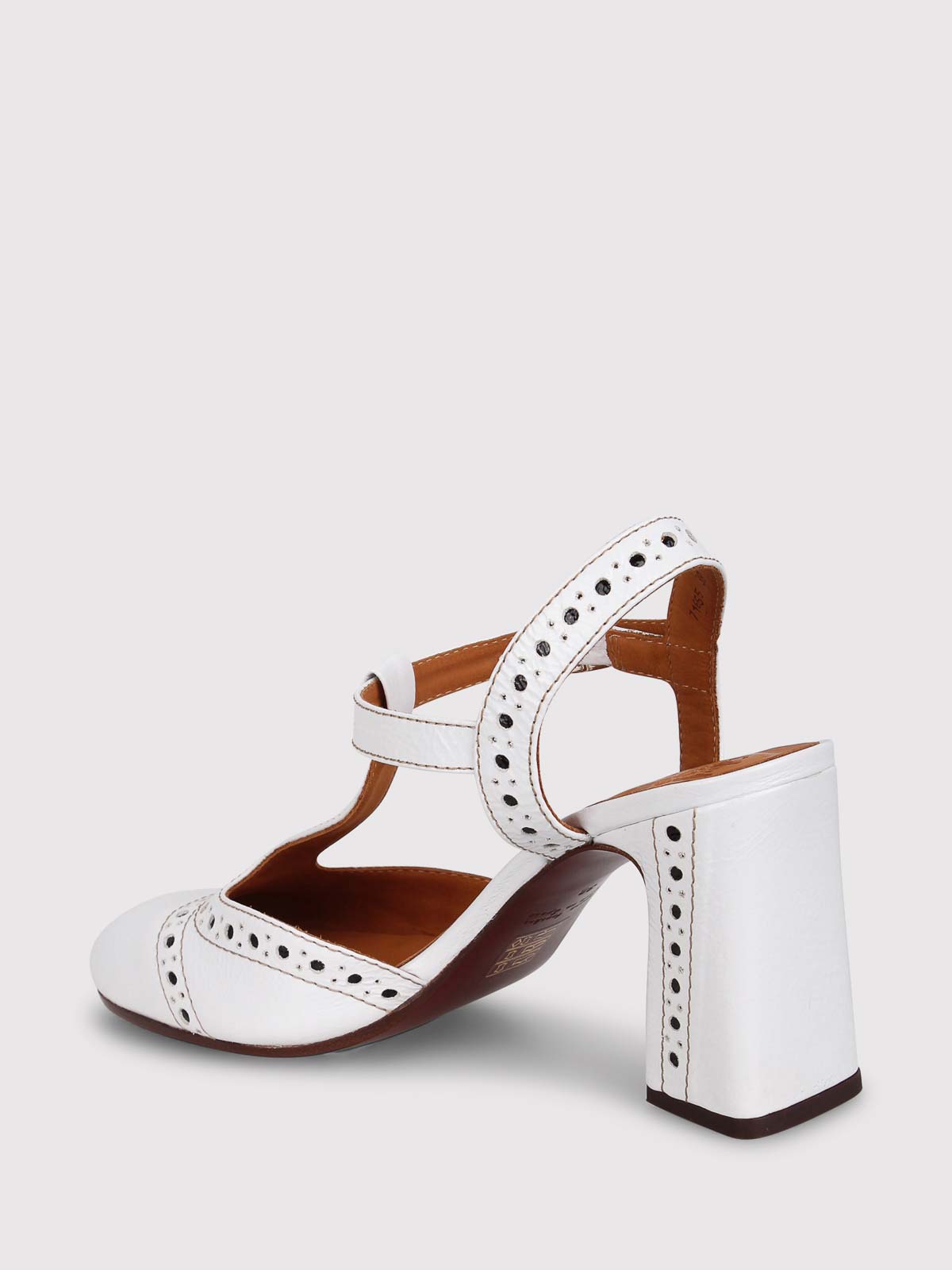 Shop Chie Mihara Pumps Mira 85mm In Blanco