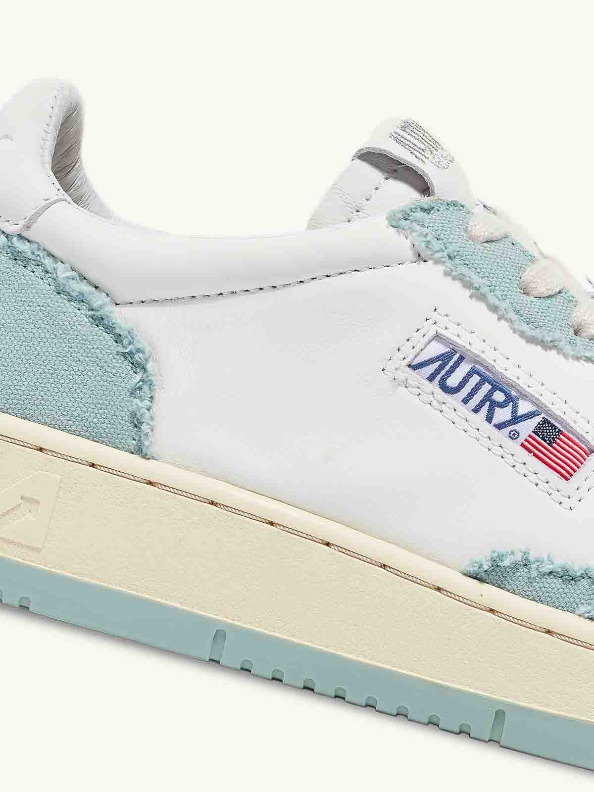 Shop Autry Medalist Low Canvas In Blue