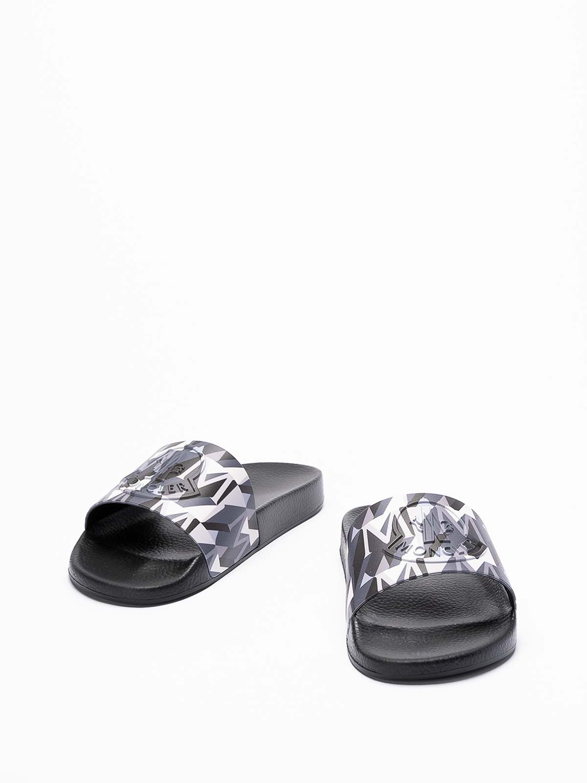 【MONCLER】BASILE SLIDES●4C00020M2999999 MONCLER - Basile slides | Leam Roma - Luxury Shopping Online
