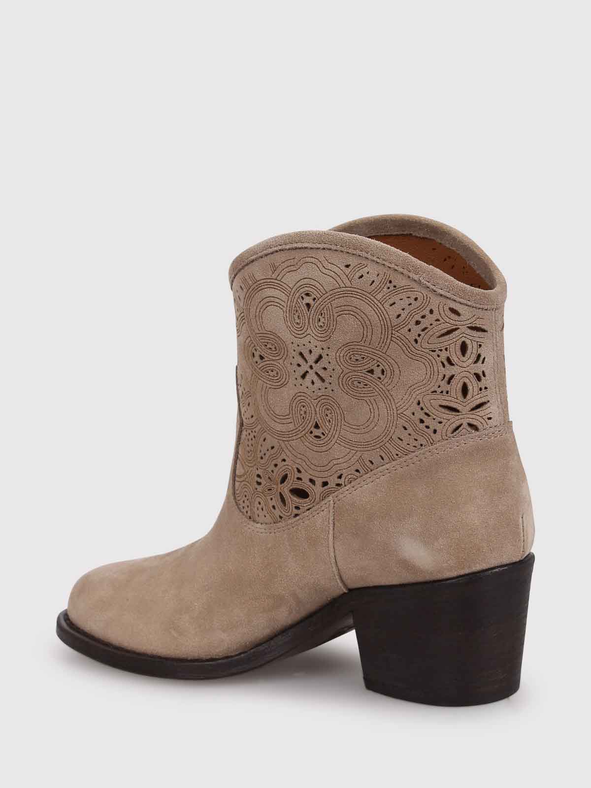 Shop Via Roma 15 Boots In Grey