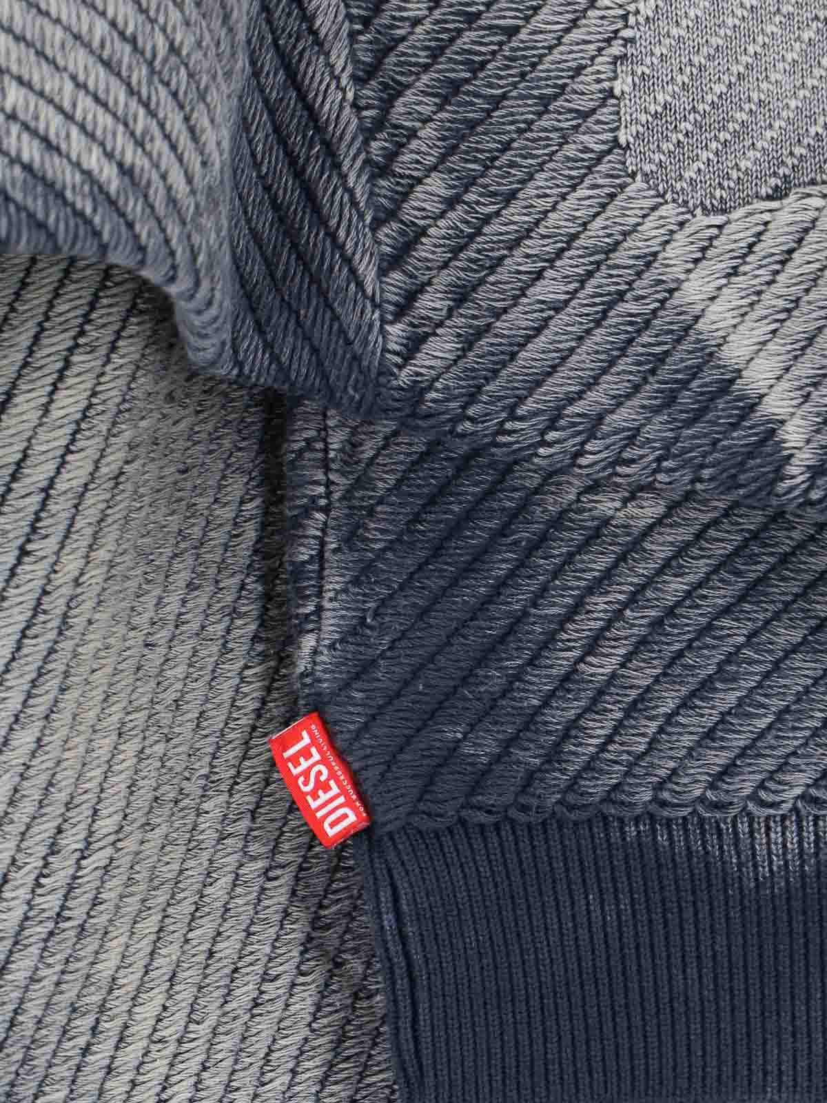 Shop Diesel Suéter Con Escote Barco - Gris In Grey