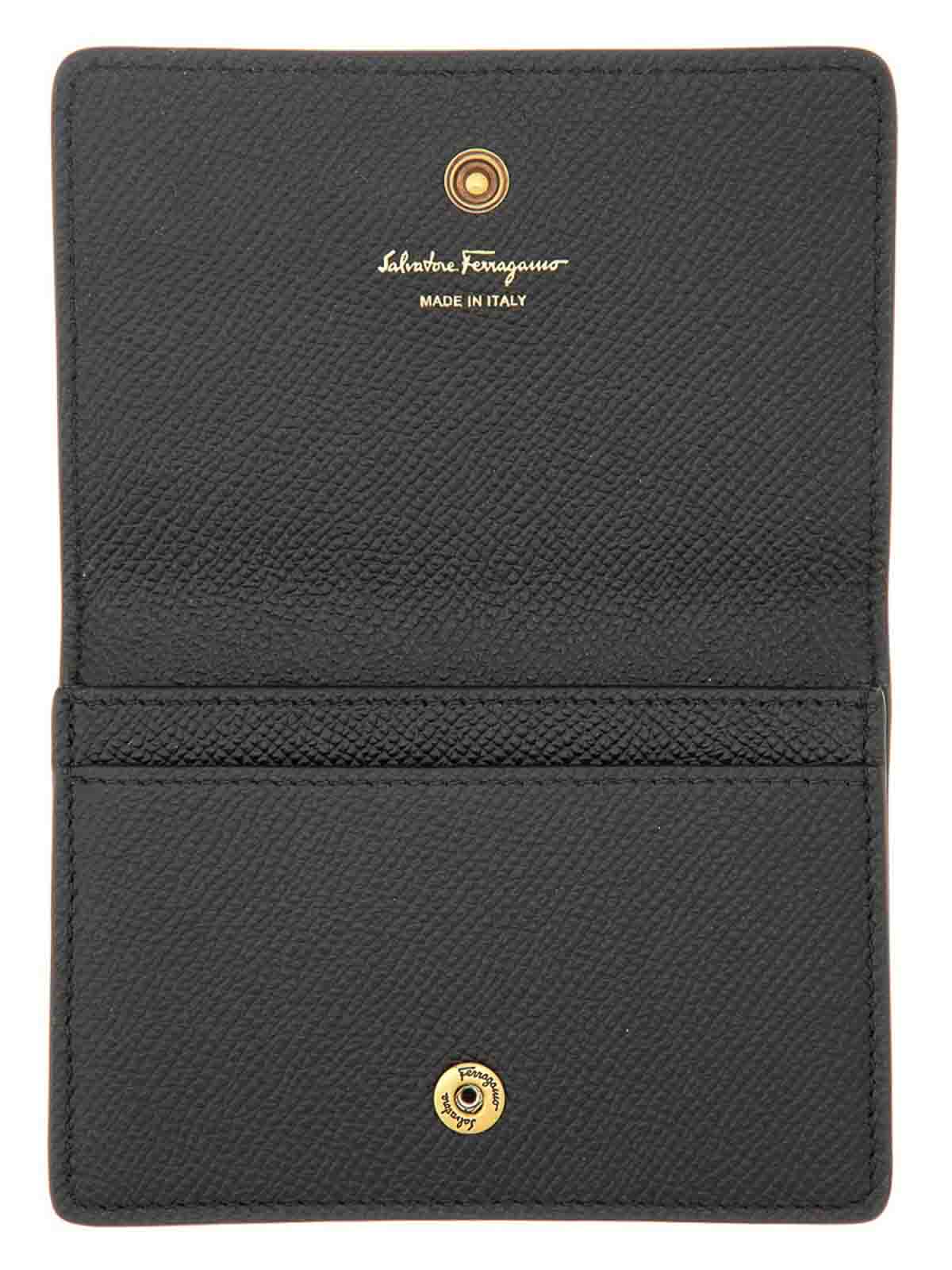 Shop Ferragamo Gancini Credit Card Holder In Black